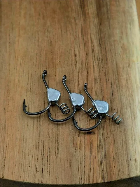 1 0  wacky hook.webp