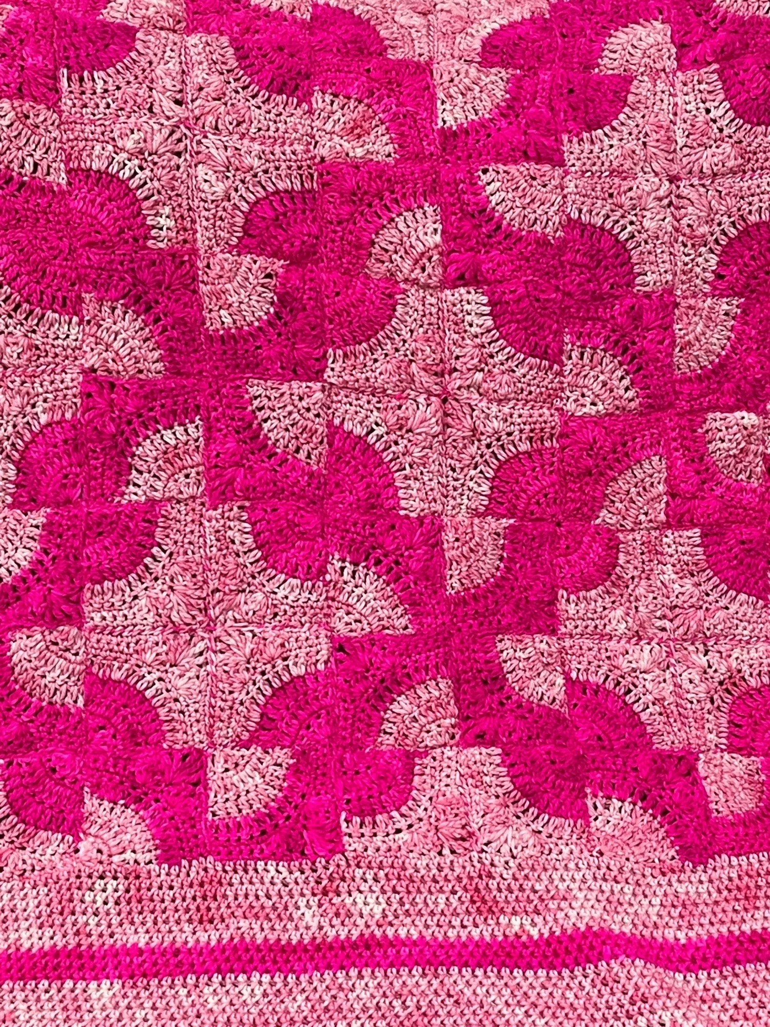 The Drunkard's Path - Featuring "Pretty in Pink" & "Pocket full of Posies" Crocheted by the talented Donna Smith.