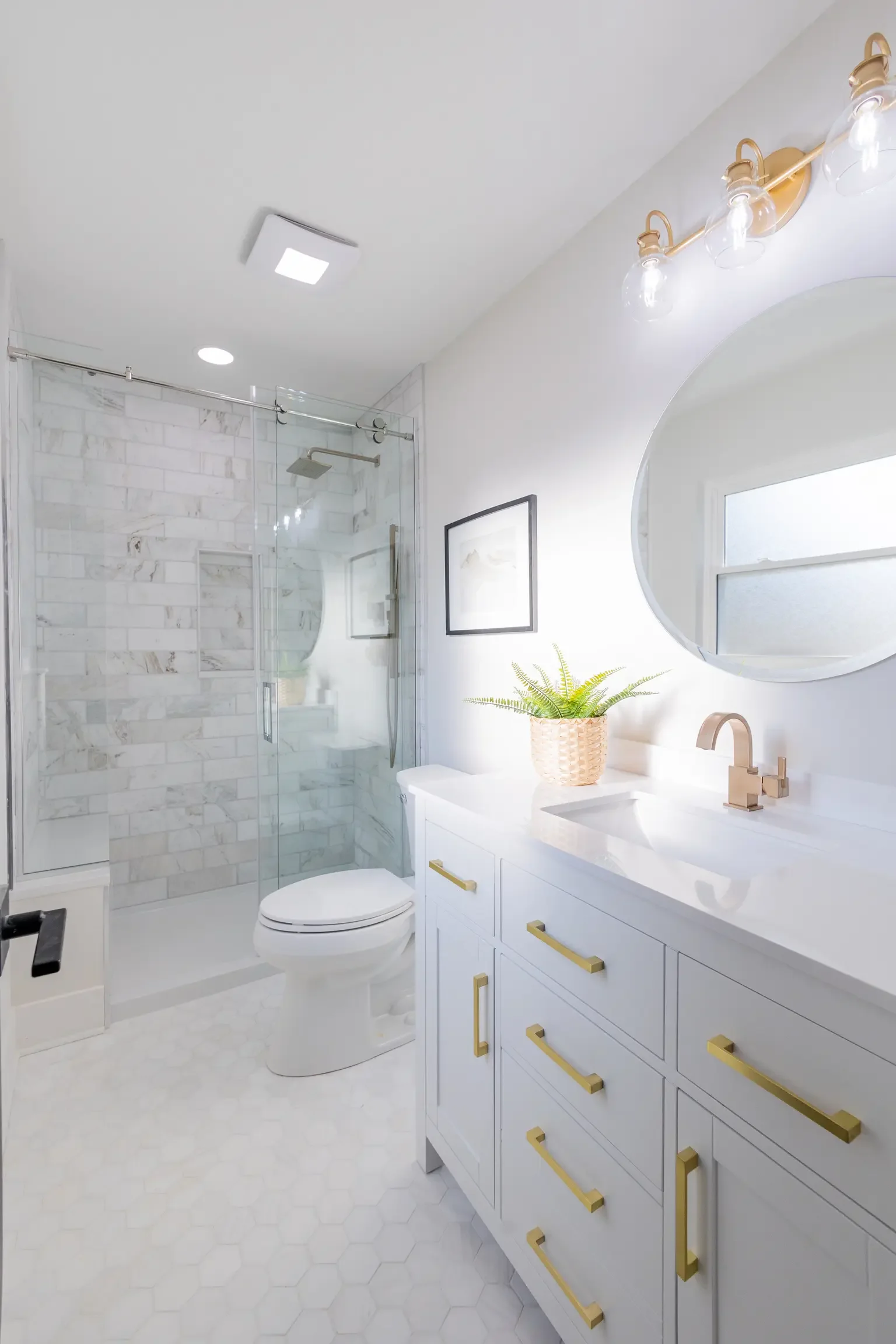 A clean, classic bathroom remodel in Upper Arlington — updated tile work and a layout that finally makes sense.