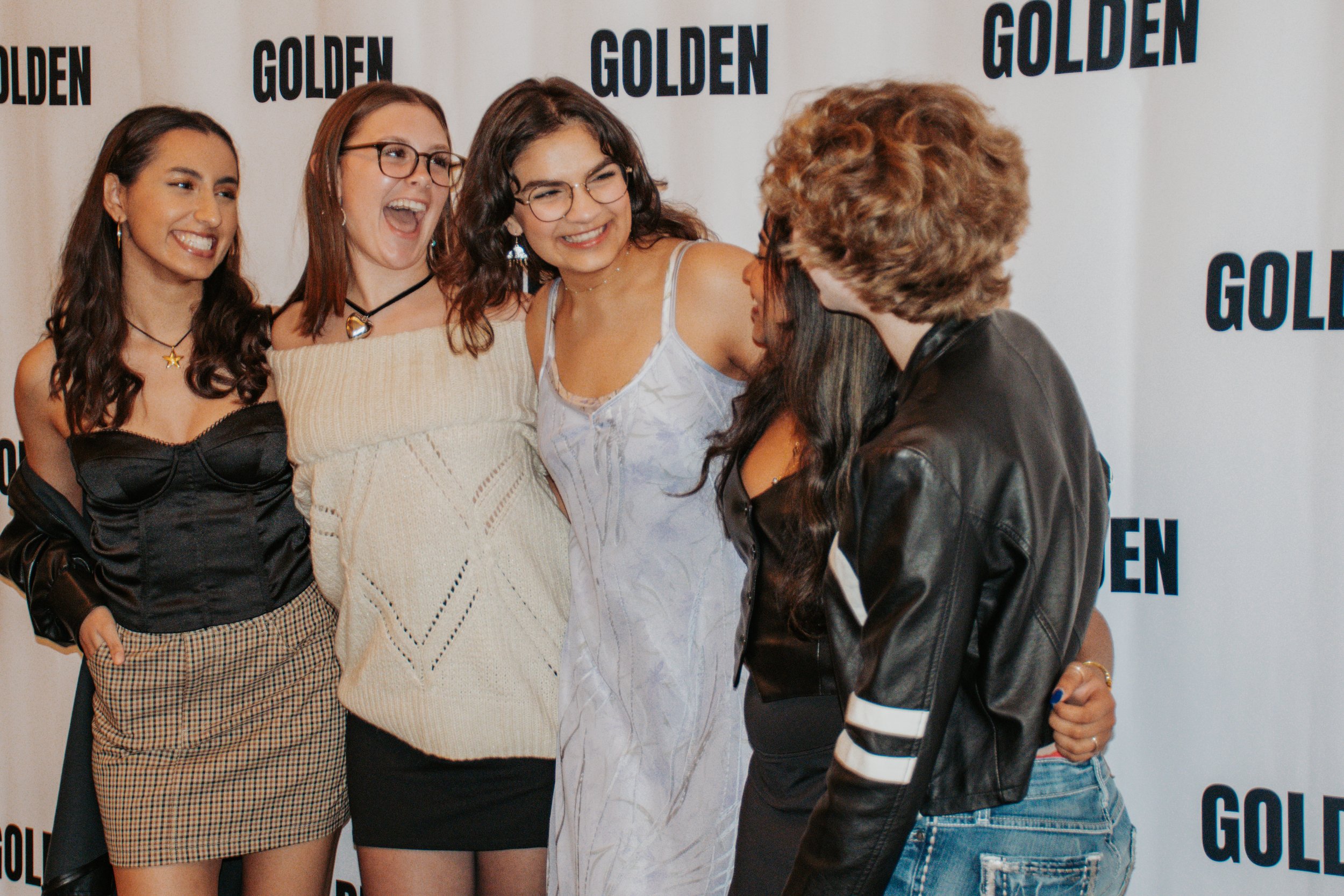 GoldenFWMN-12.jpg
