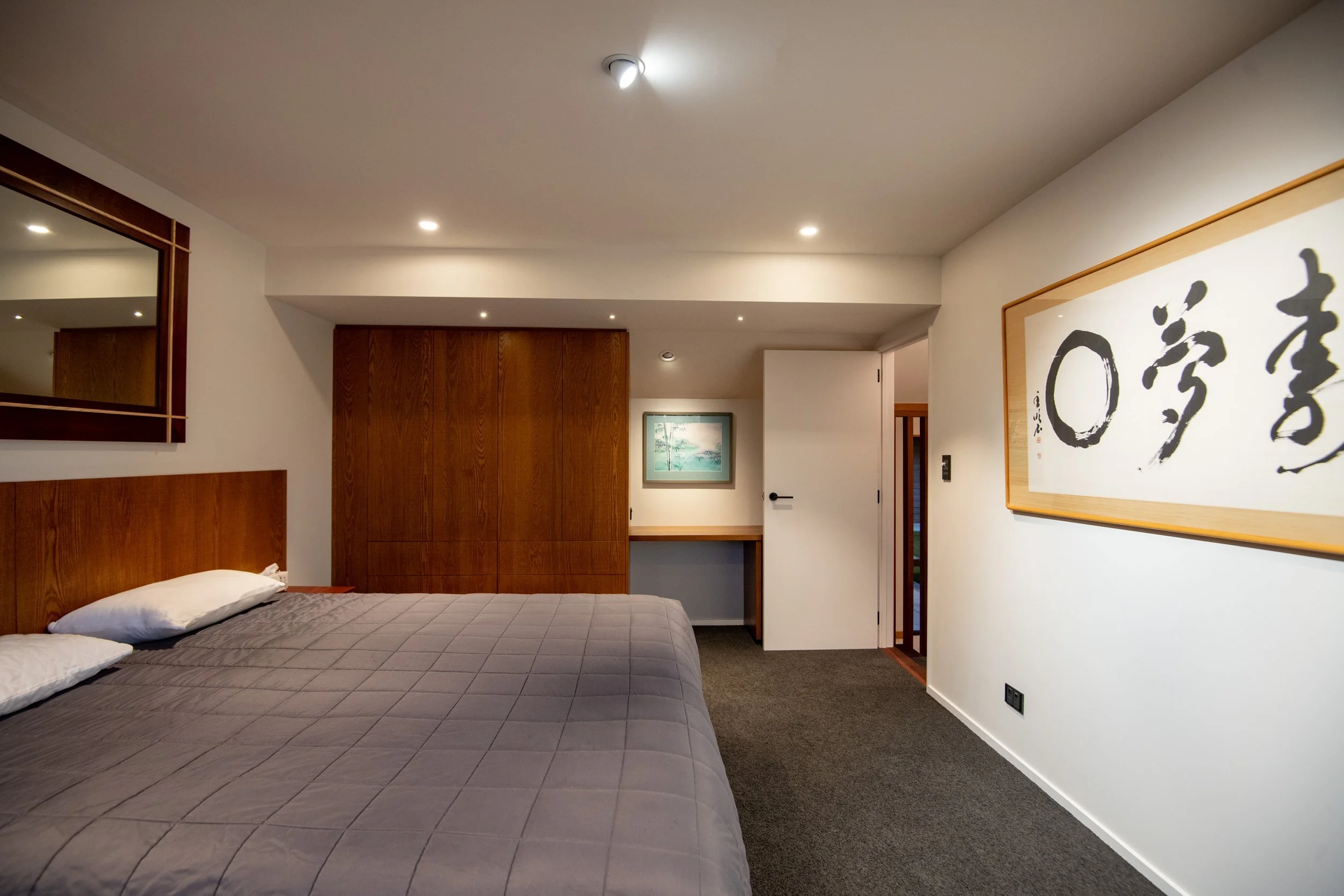 Contemporary Homes Sunyata Lodge08.jpg