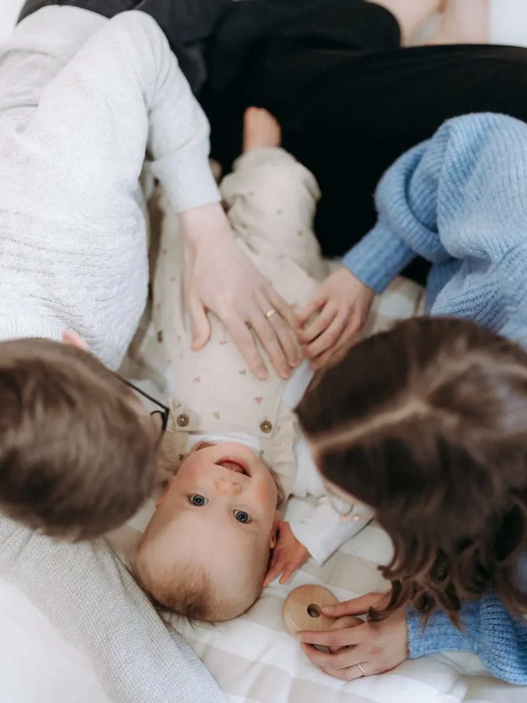 💖

#perhekuvauslahti #yksivuotiaankuvaus #valokuvausp&auml;ij&auml;th&auml;me #familyphotoshoot #studikuvauslahti