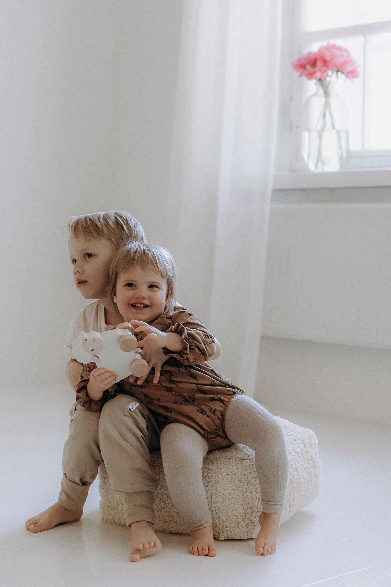 lapsikuvaus Tampere | lapsikuvaus Asikkala | studiokuvaus Lahti Päijät-Häme | Salla Vesa-Tikkanen Photography | valokuvaaja Helsinki | studiokuvaus Helsinki