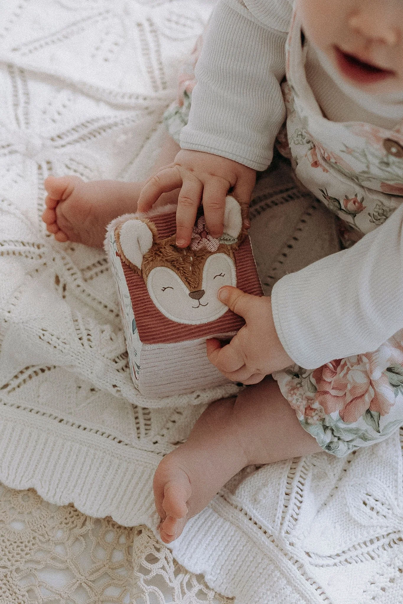 lapsikuvaus Lahti | perhekuvaus Lahti Päijät-Häme Finland | Salla Vesa-Tikkanen Photography | studiokuvaus | family photographer Finland | lapsikuvaus | childhood photography