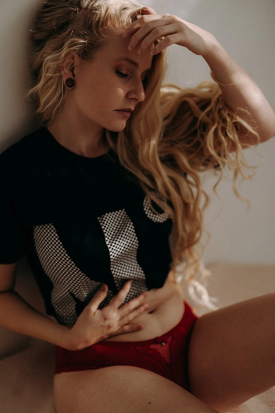 boudoirkuvaus | huomenlahjakuvaus Lahti Päijät-Häme | Kouvola Mäntsälä Kirkkonummi Vantaa