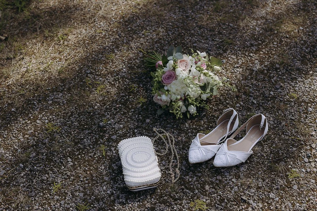 details häät | fine art hääkuvaus | hääparin potretit Lahti | dokumentaarinen hääkuvaus Helsinki 