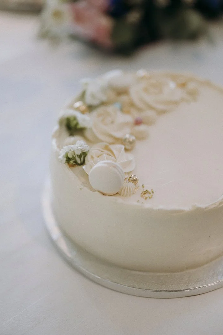 dokumentaarinen hääkuvaus Puusepän Sali Korin juhlat | hääkuvaus Lahti | Salla Vesa-Tikkanen Photography | hääkuvaaja Helsinki | Päijät-Häme