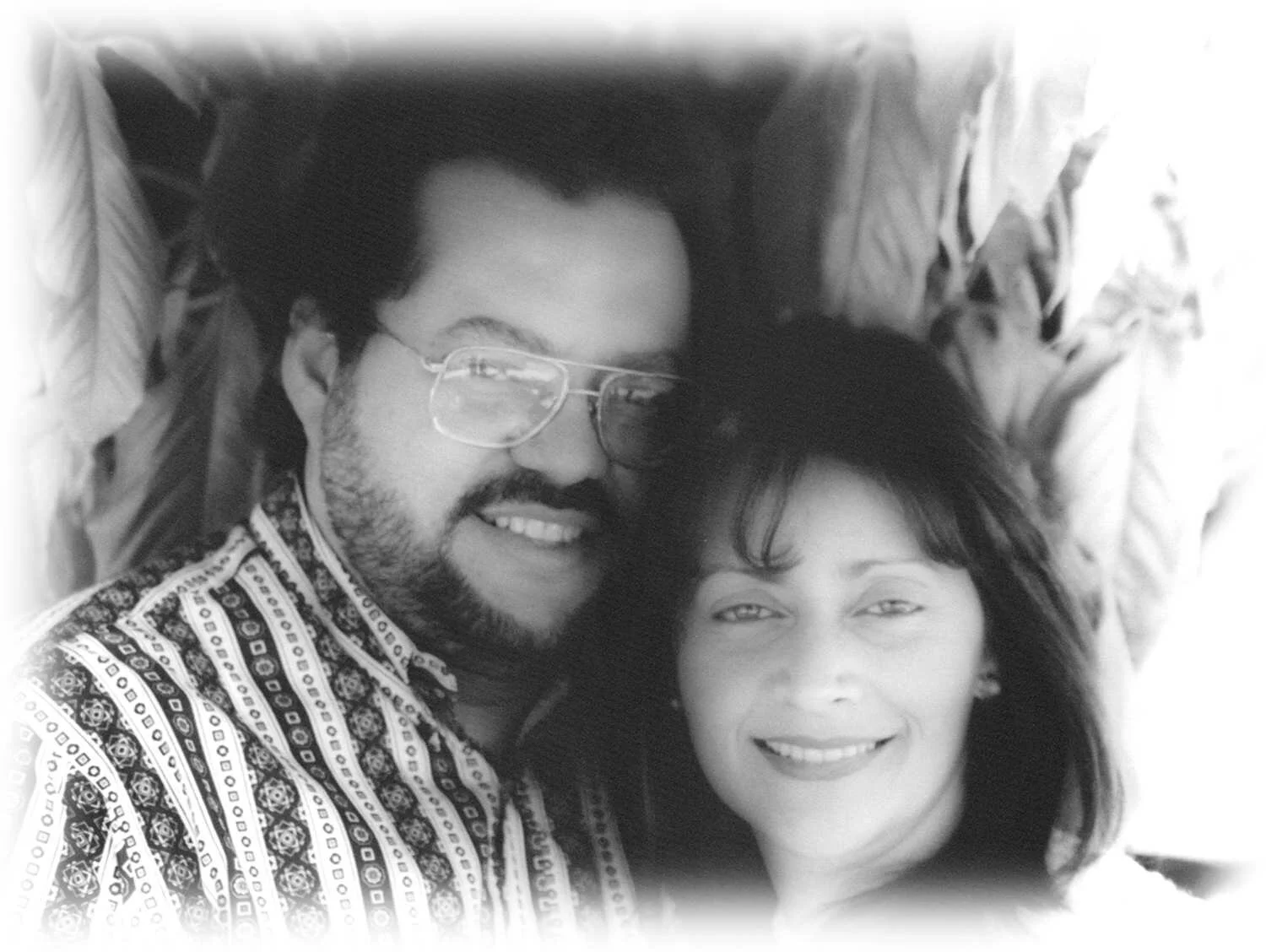 PEREGRINOS Y EXTRANJEROS.jpg