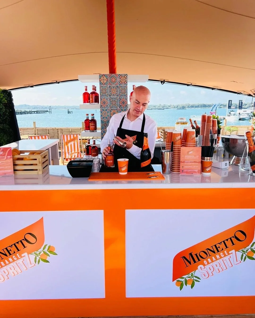 CIAO Southampton International Boat Show !🛥️

We&rsquo;re having a blast running the @mionettoprosecco_uk Bar for @onyx.events at this year&rsquo;s @sotonboatshow! 🇮🇹

We&rsquo;re here til 28th September, if you&rsquo;re about, come grab a delicio