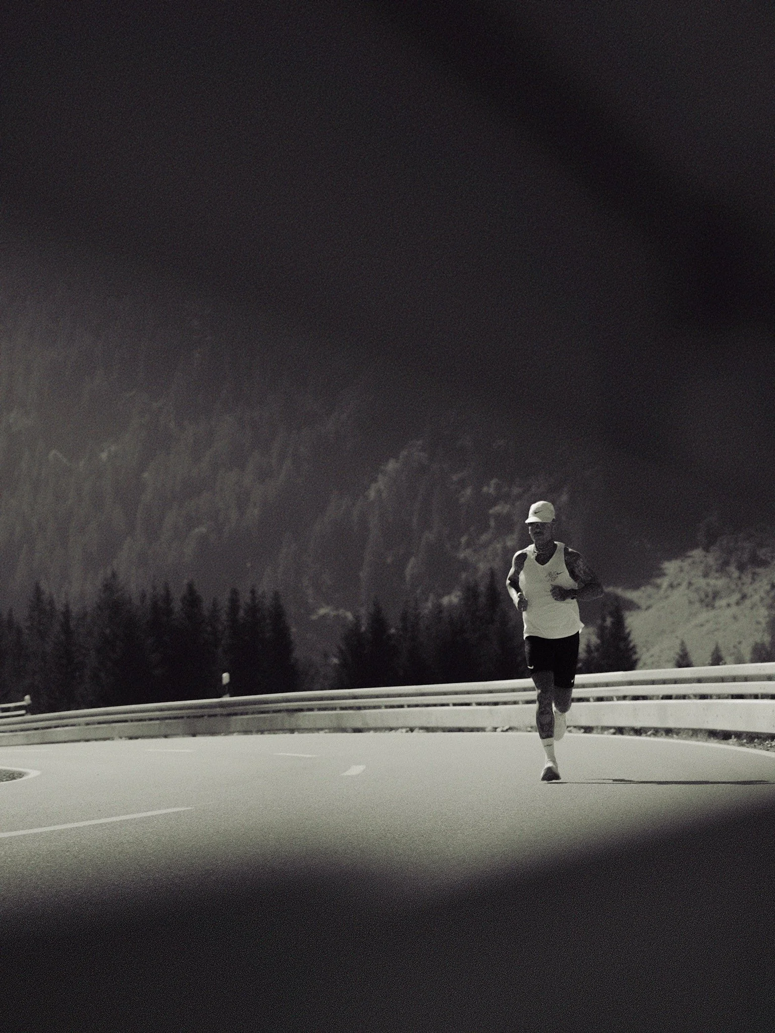 0003_20260728_Moritz-Taylor_Running-Riedbergpass.jpg