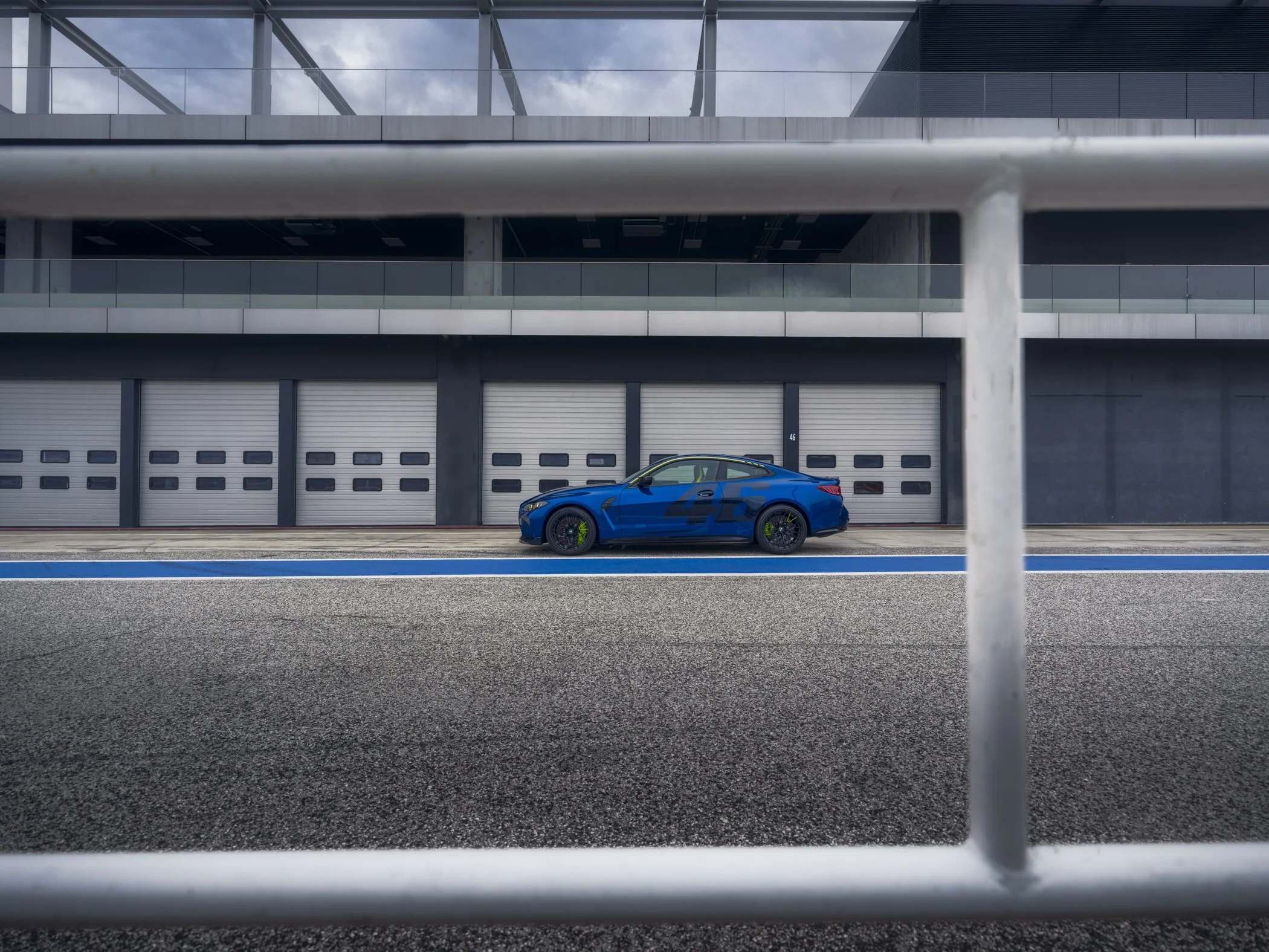 0015_bmwm_2025.02_vr46location.jpg