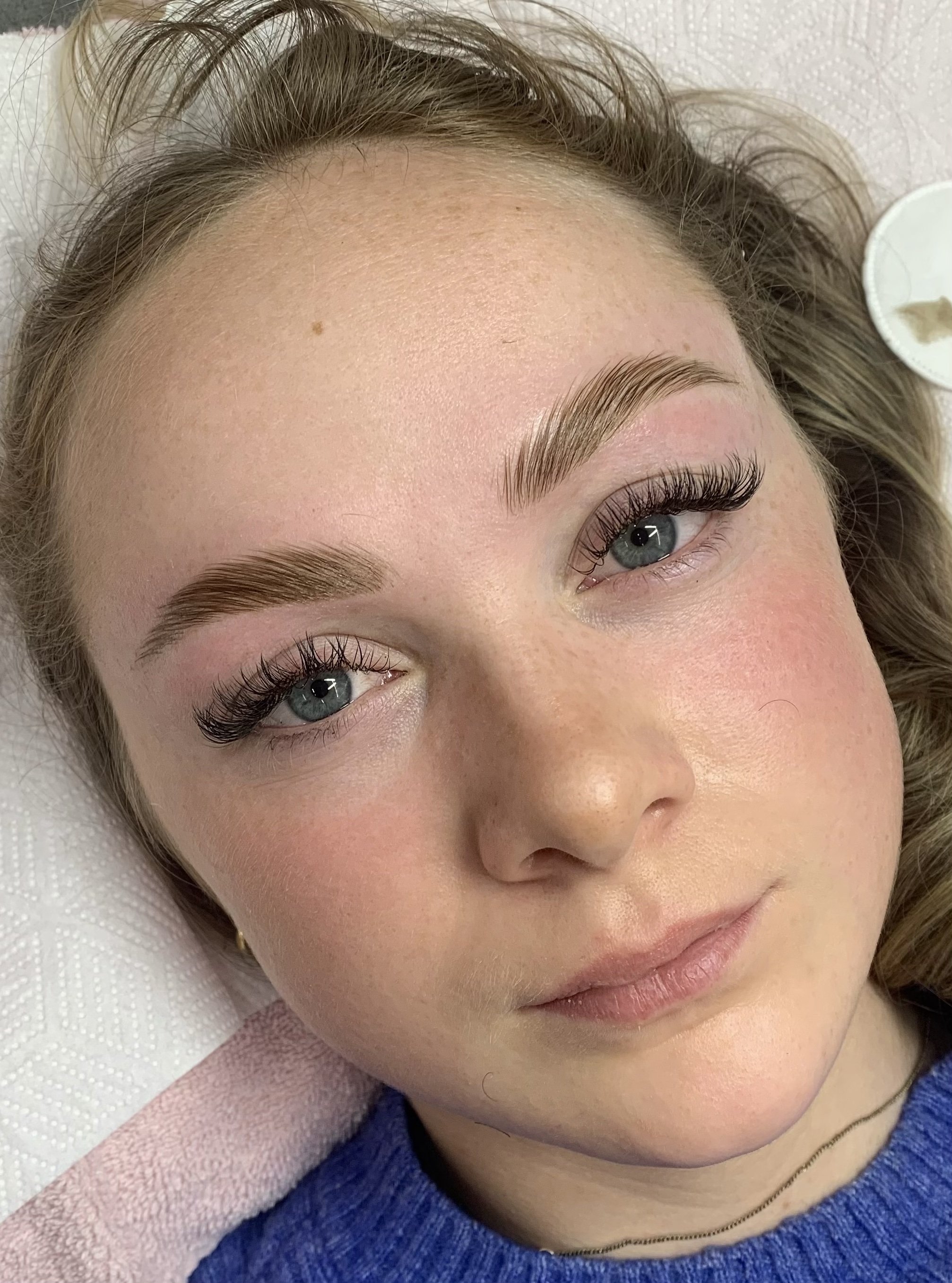 Hybrid lash extensions and brow lamination in Christchurch