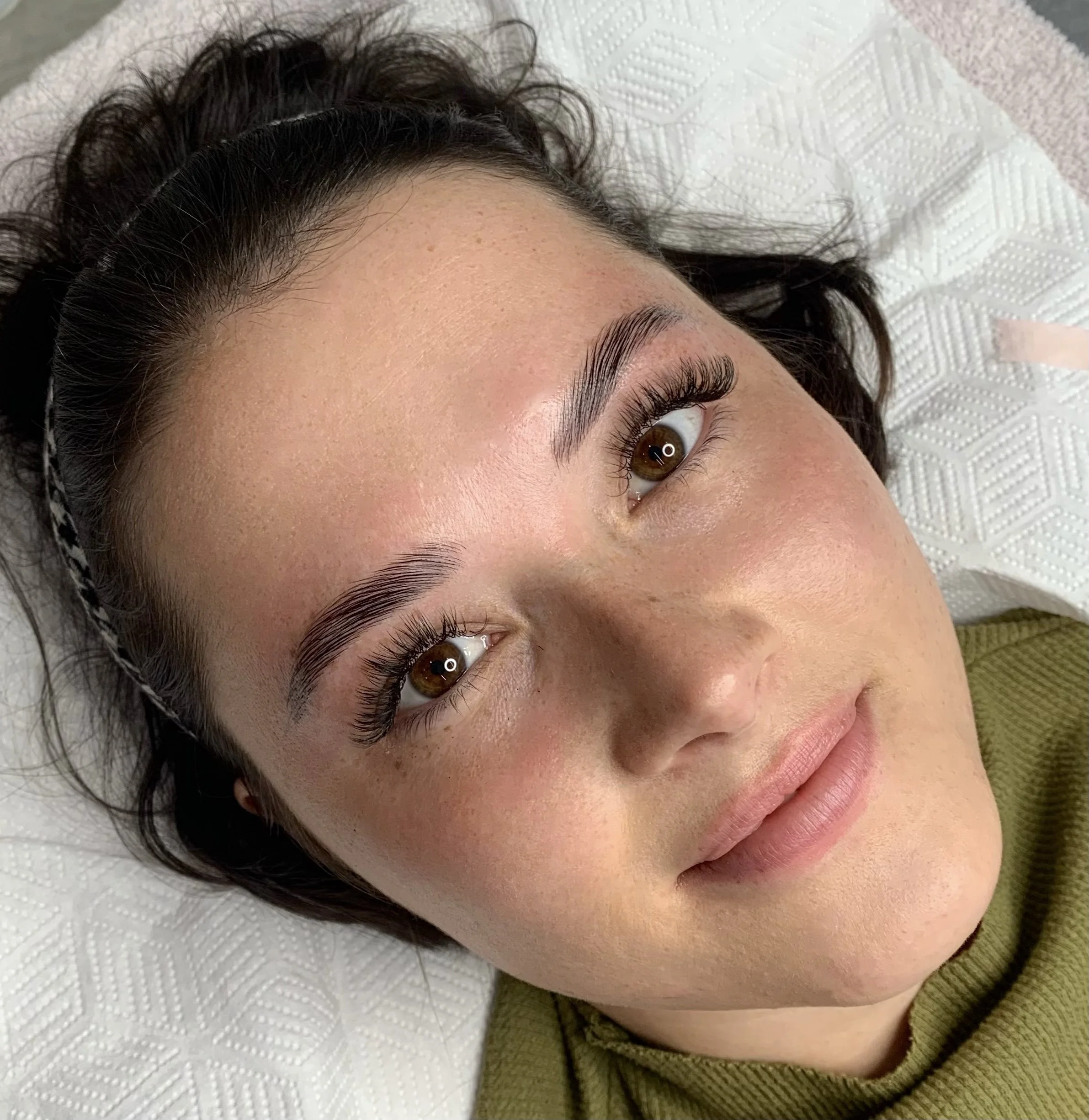 Brow Lamination and hybrid eyelash extensions