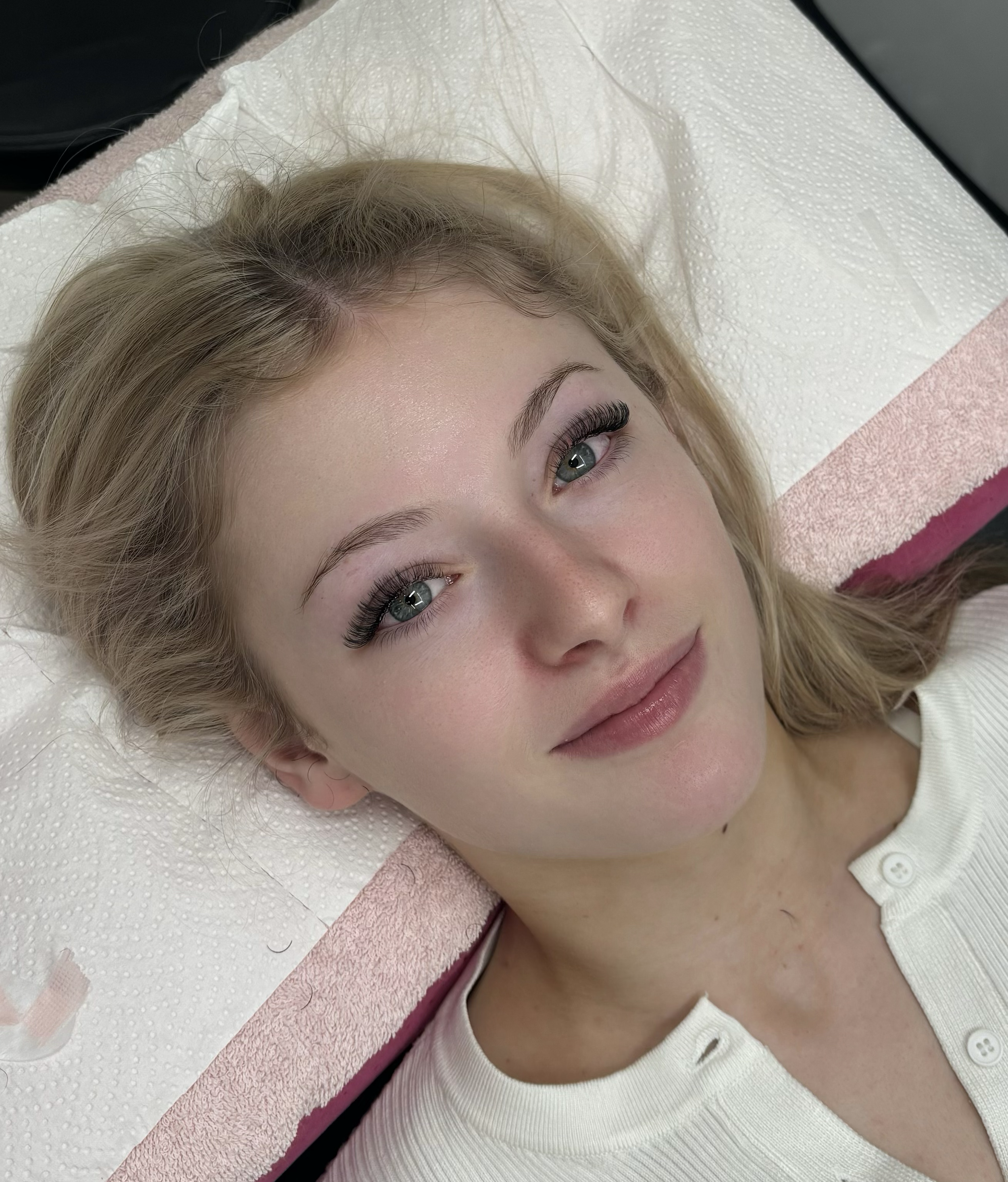 Classic eyelash extensions  Christchurch