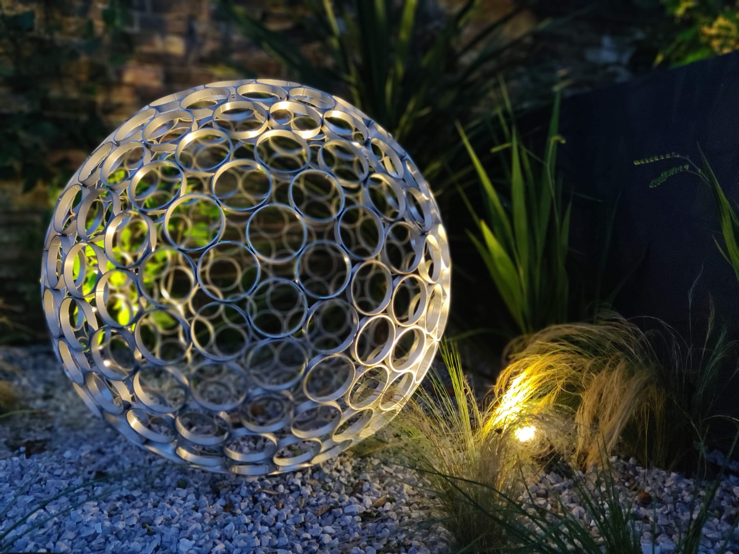 FAMILY GARDEN