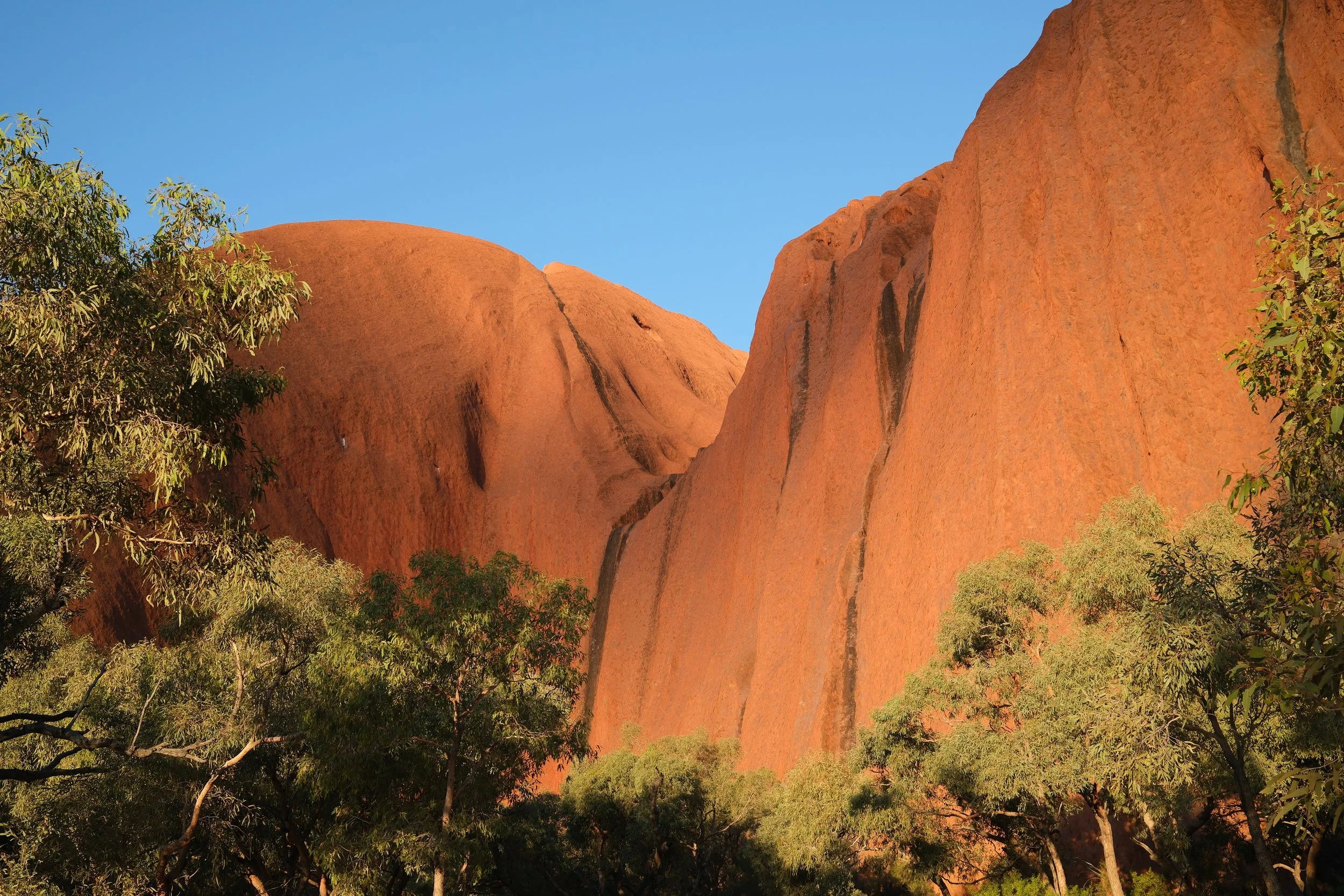 Uluṟu and Kata Tjuṯa