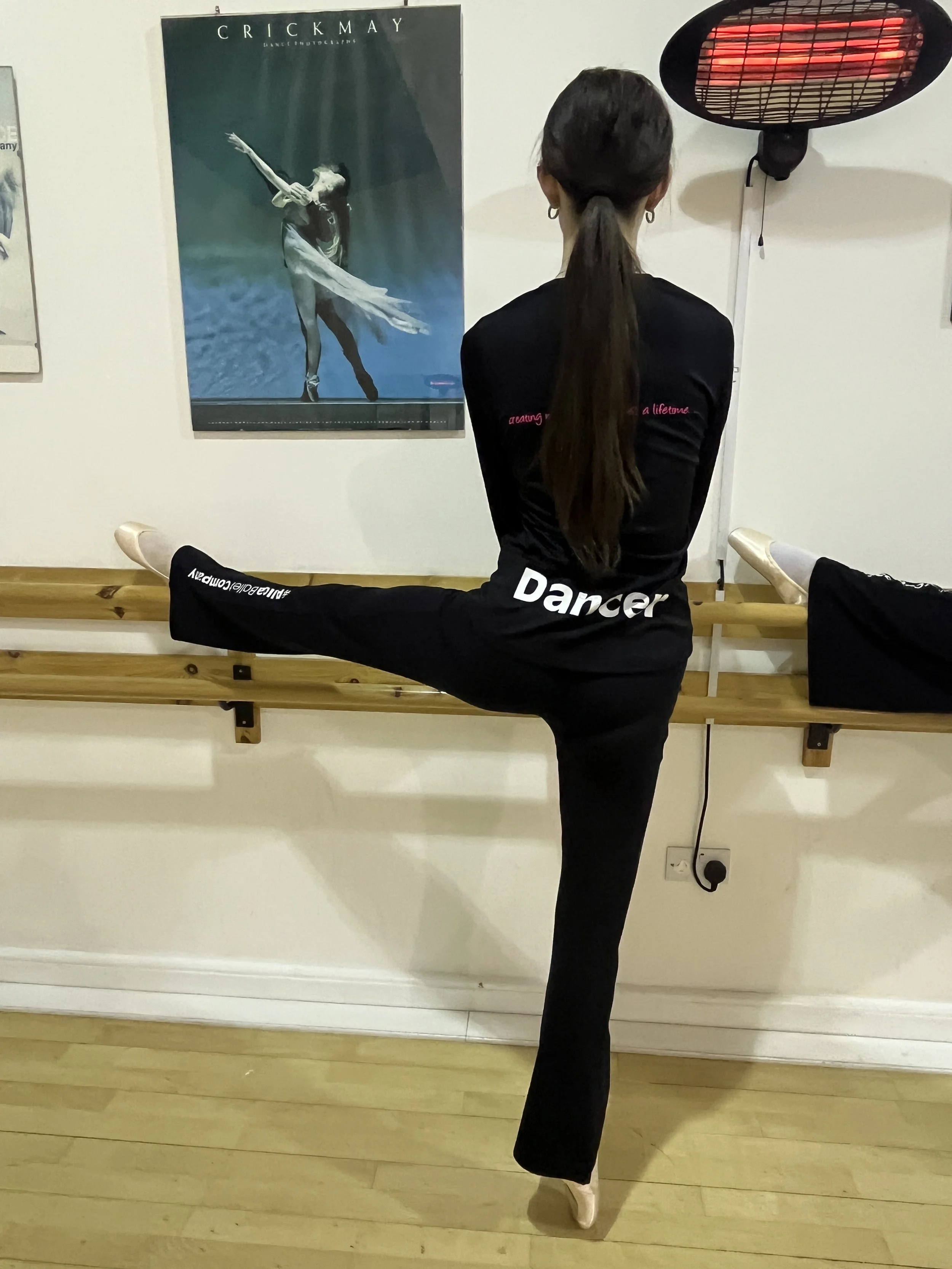 Women's flared leggings