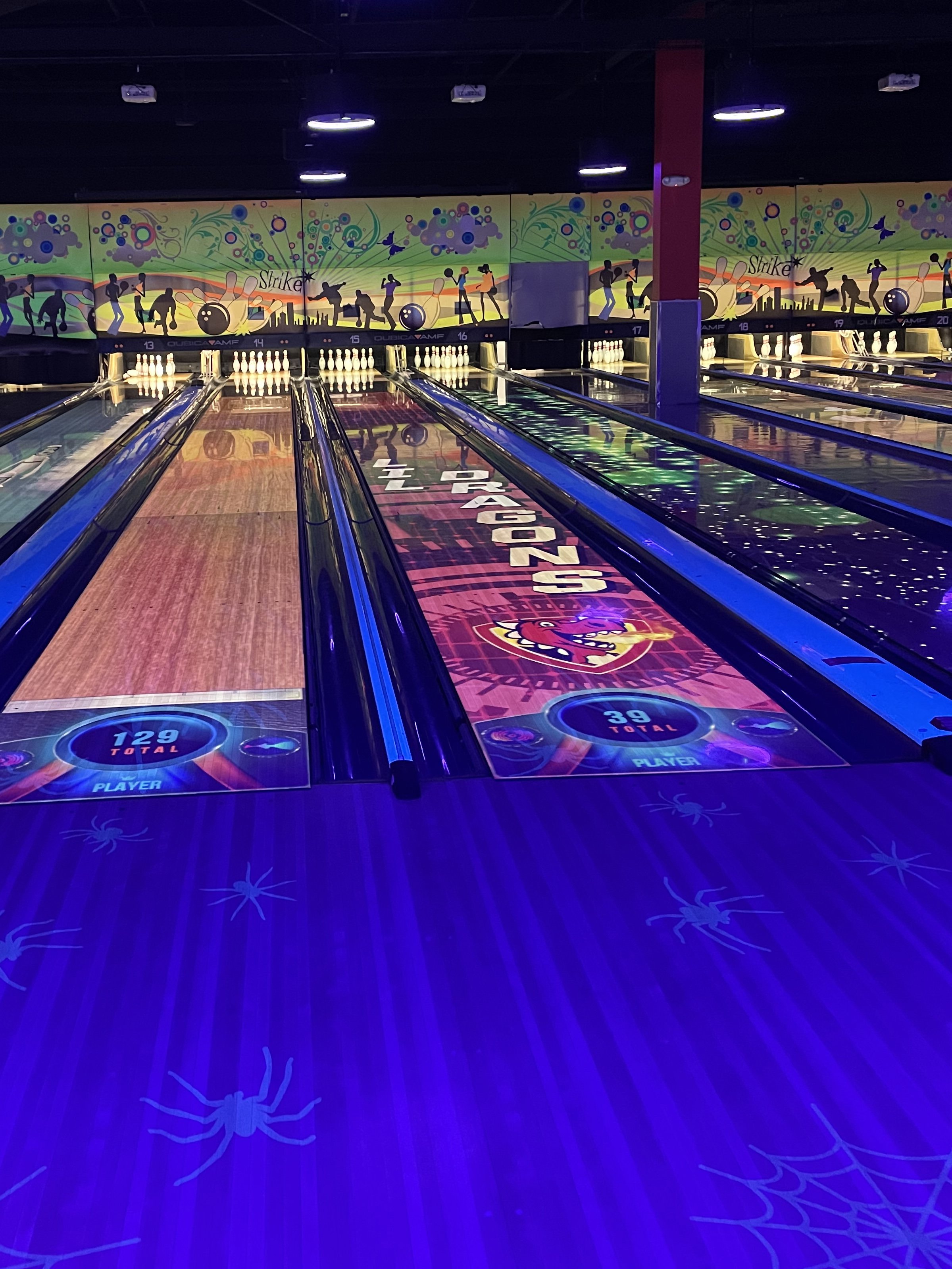 Spark Bowling Light up the lane! Round1 USA