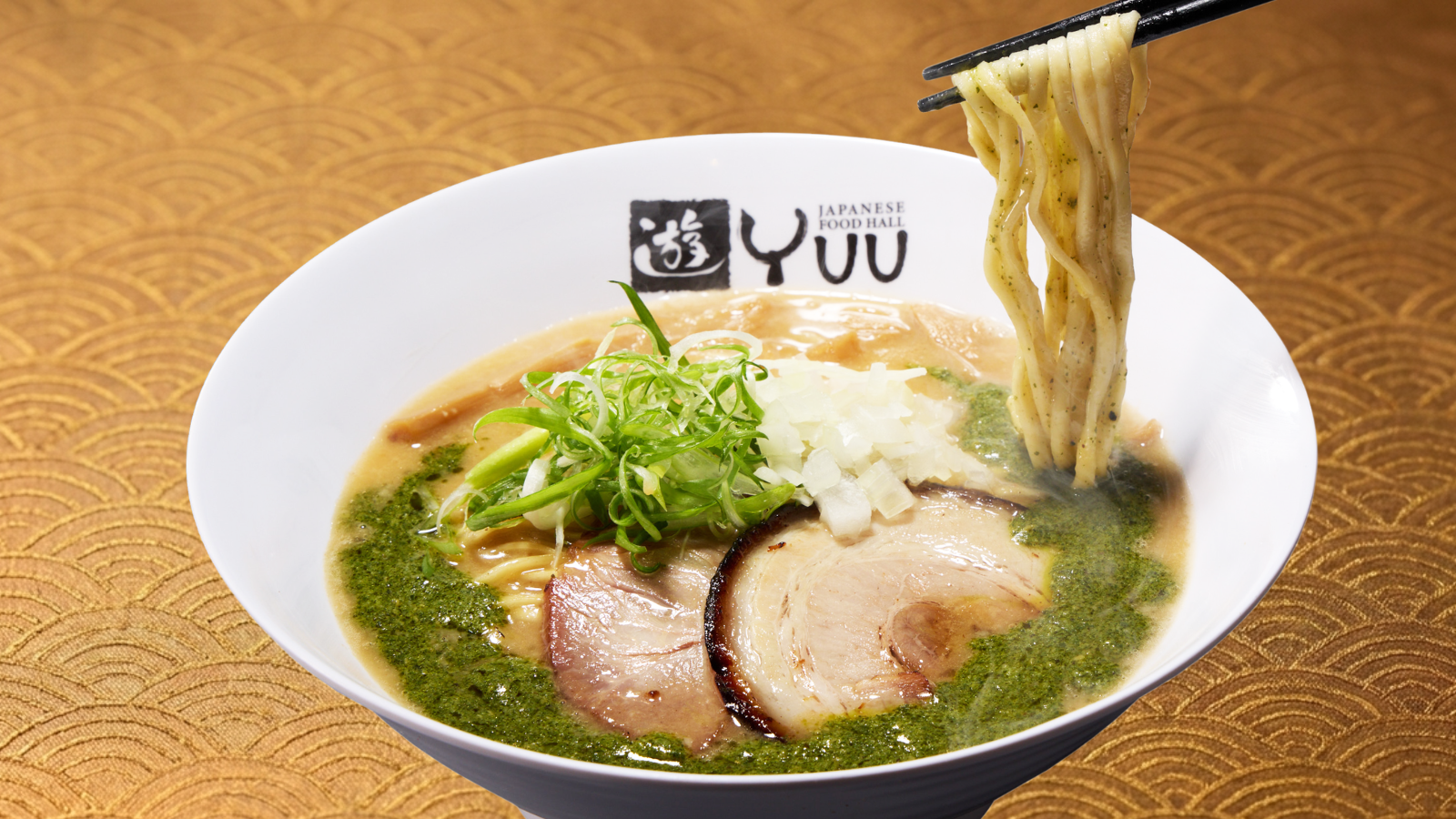 Basil Chicken Paitan Ramen
