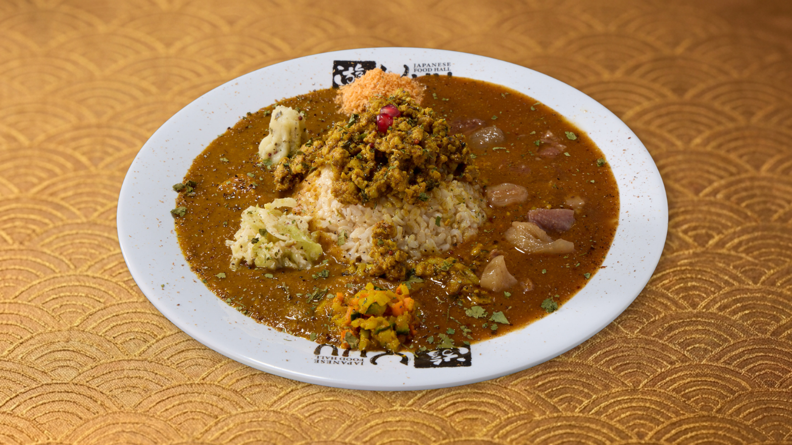 Beef Tendon Curry &amp; Pumpkin Curry with Chicken Keema