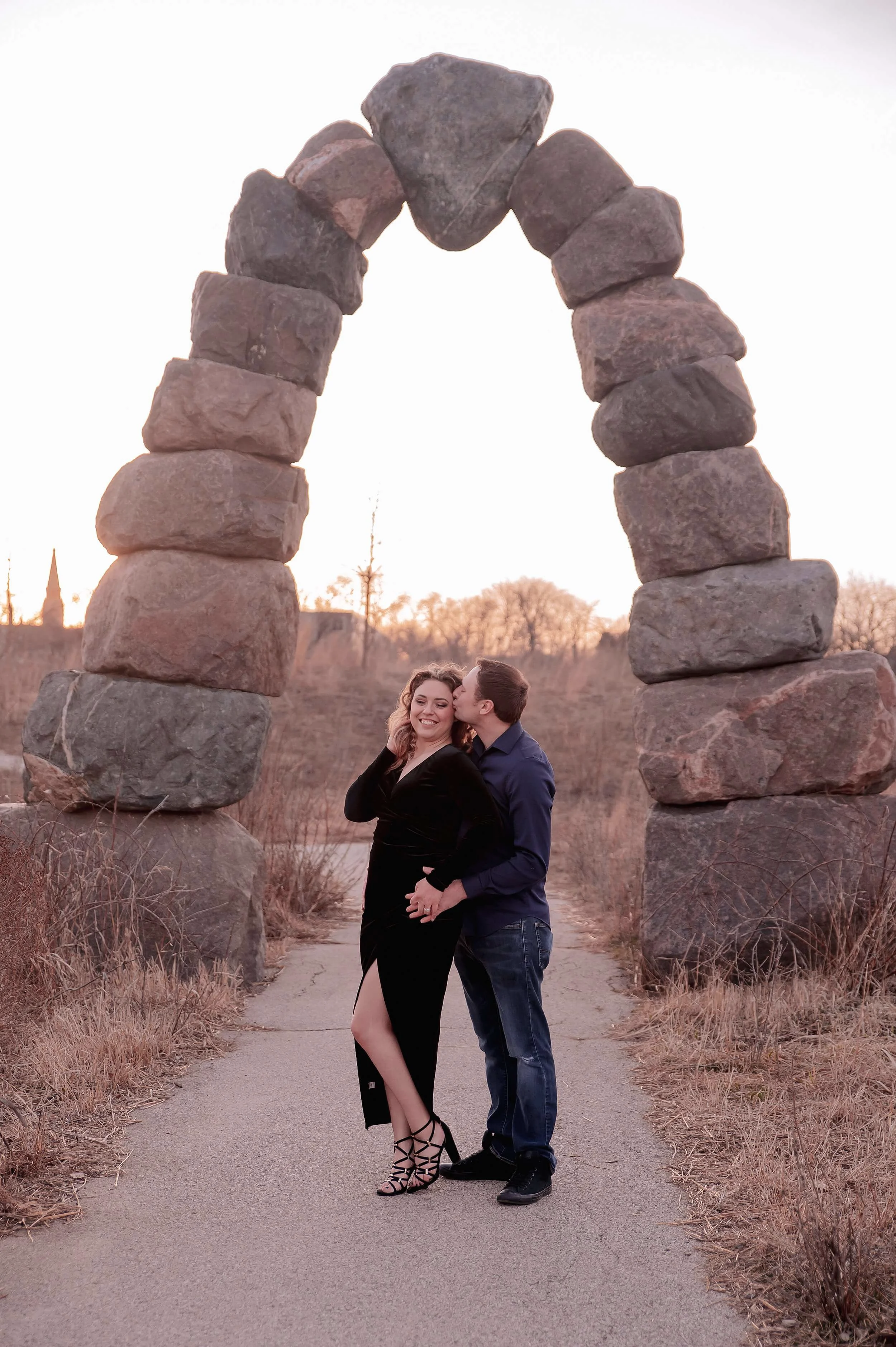 engaged-couple-photos-golden-hour-urban-ecology-center.png