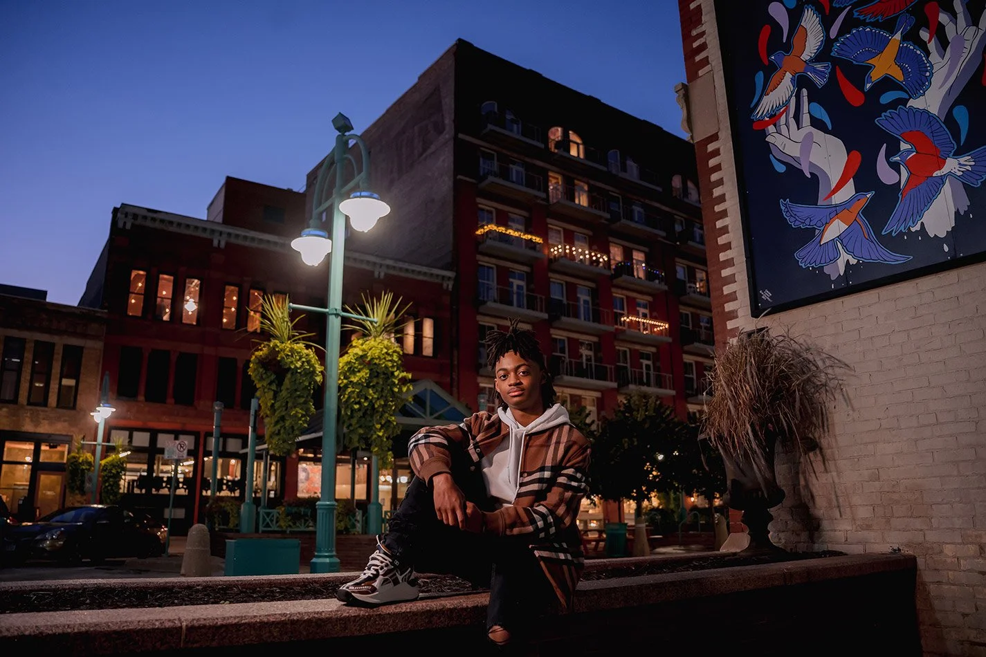 milwaukee-senior-portraits-downtown-night-city-lights-third-ward-broadway.jpg