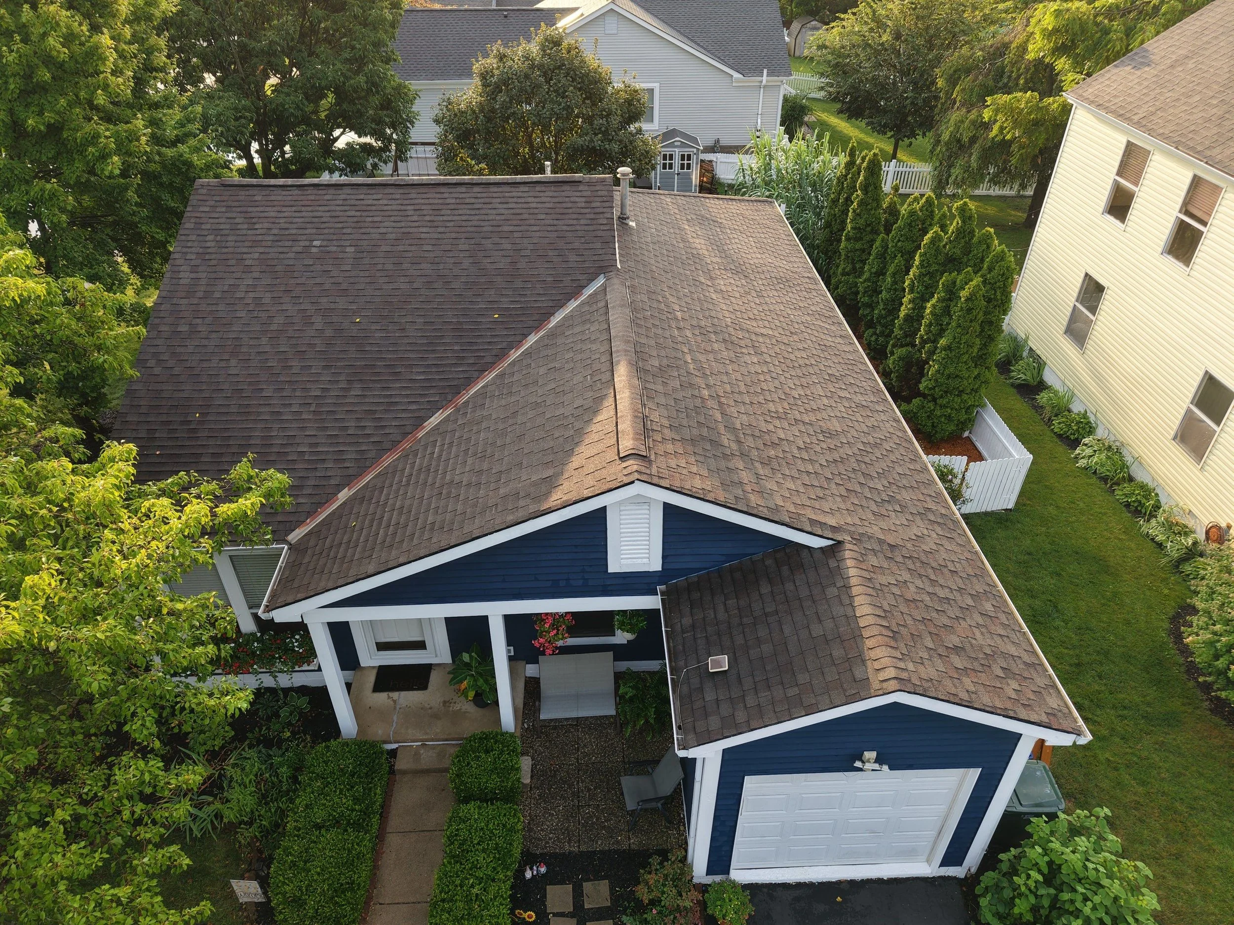 Why Central Ohio Homeowners Should Plan Roof and Gutter Replacement Together