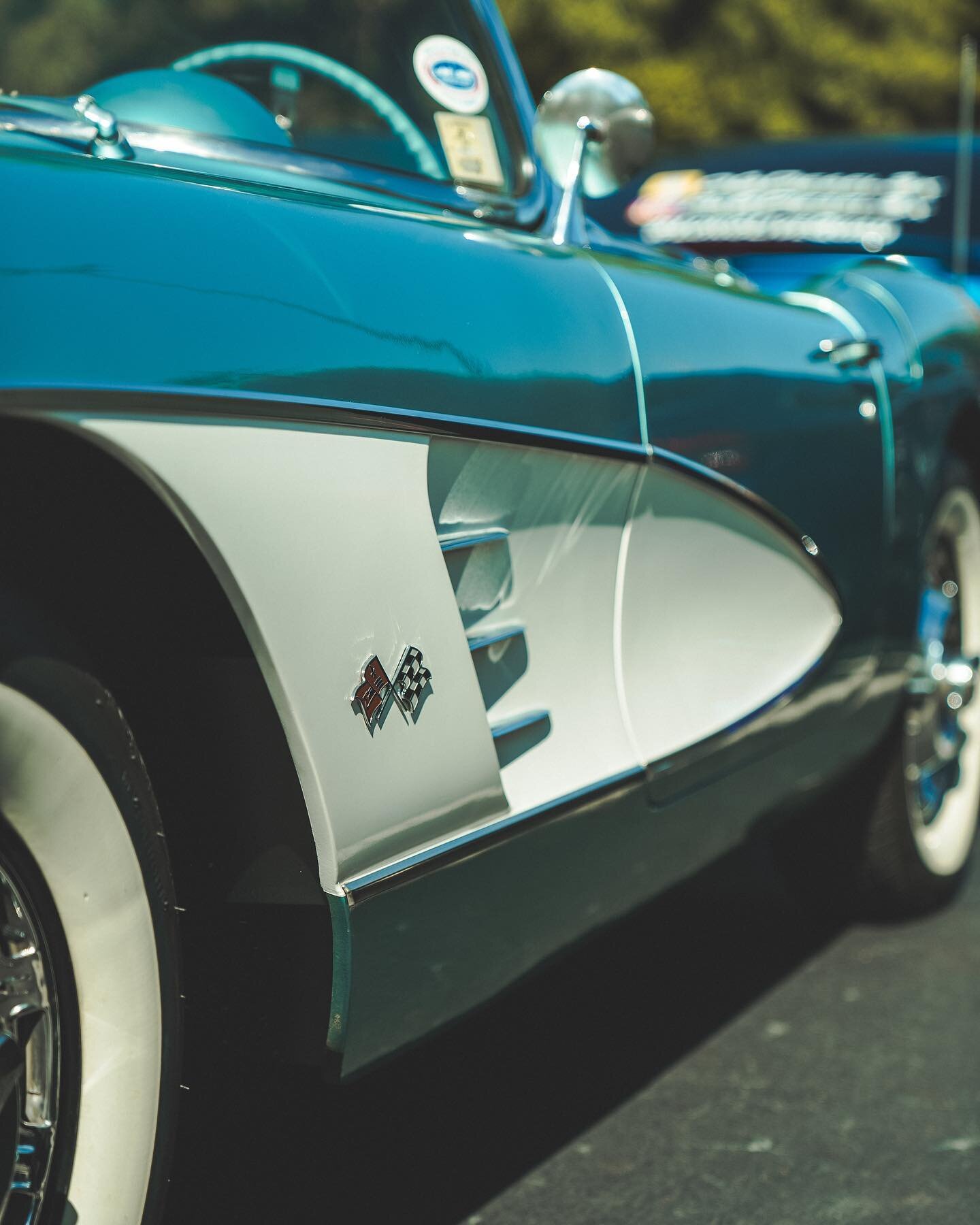 🌅
🛣️

#chevrolet #corvette #chevy #car #sony #sonyfx3 #lightroom #petermckinnonpresets #sandisk #tilta #carphotography #photography #greensboro #lowkey #carshow #c1corvette #steeringwheel #corvettelifestyle