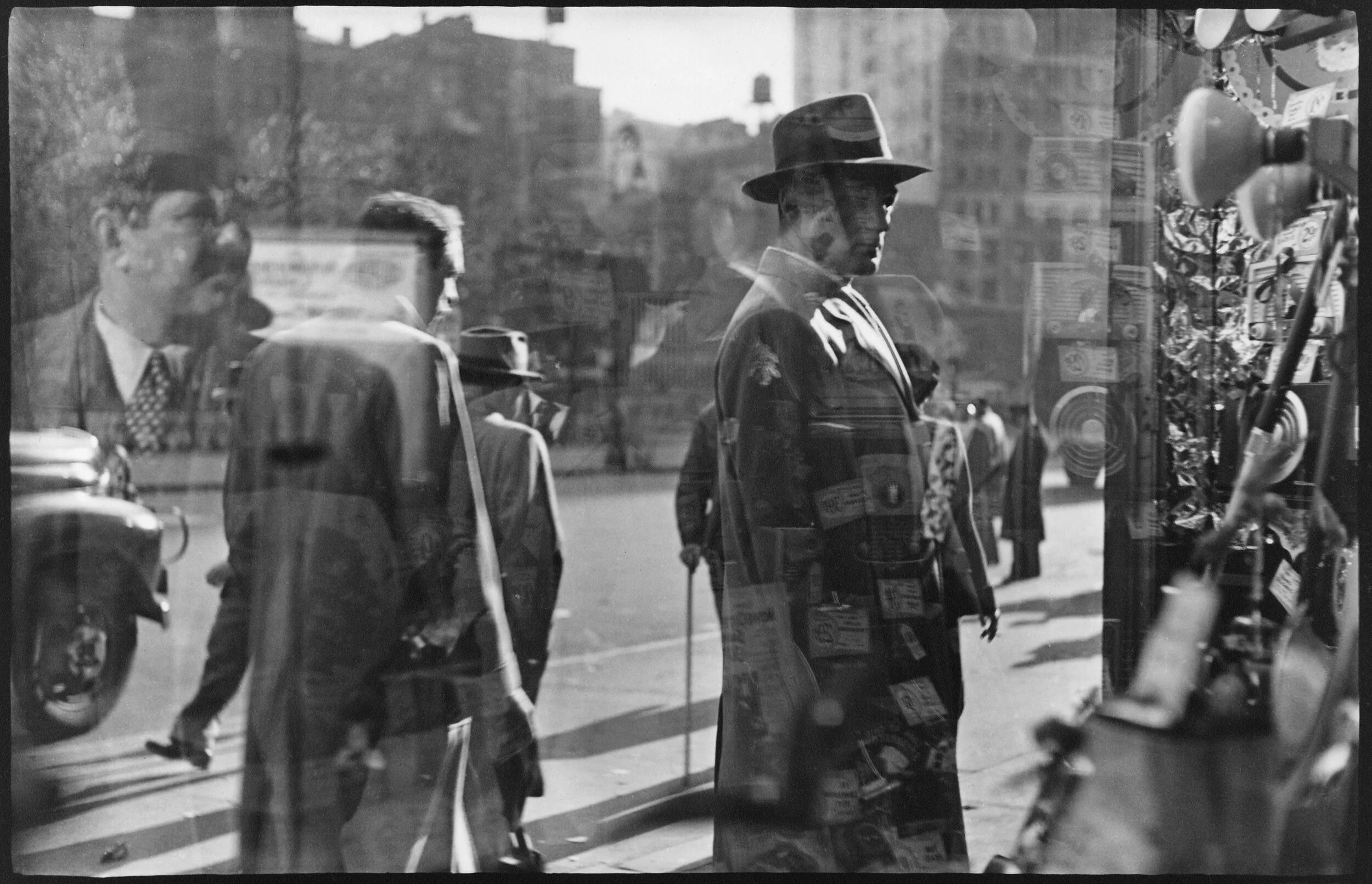 Saul Leiter - Early Black And White - アート・デザイン・音楽