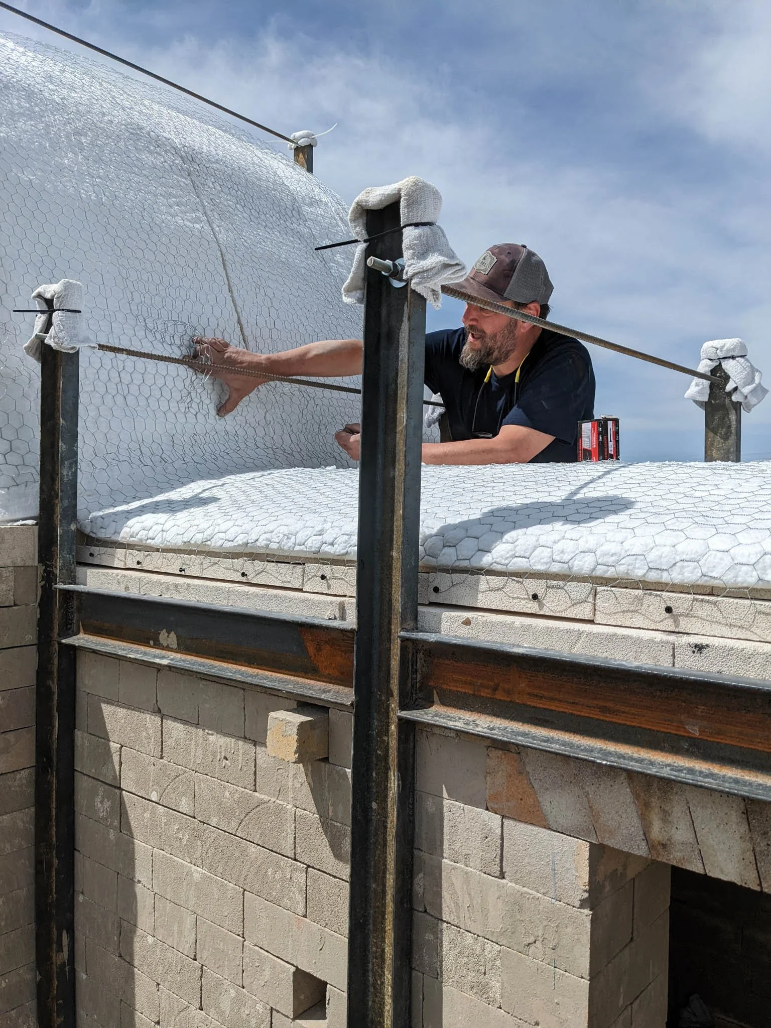 Laying kaolin wool