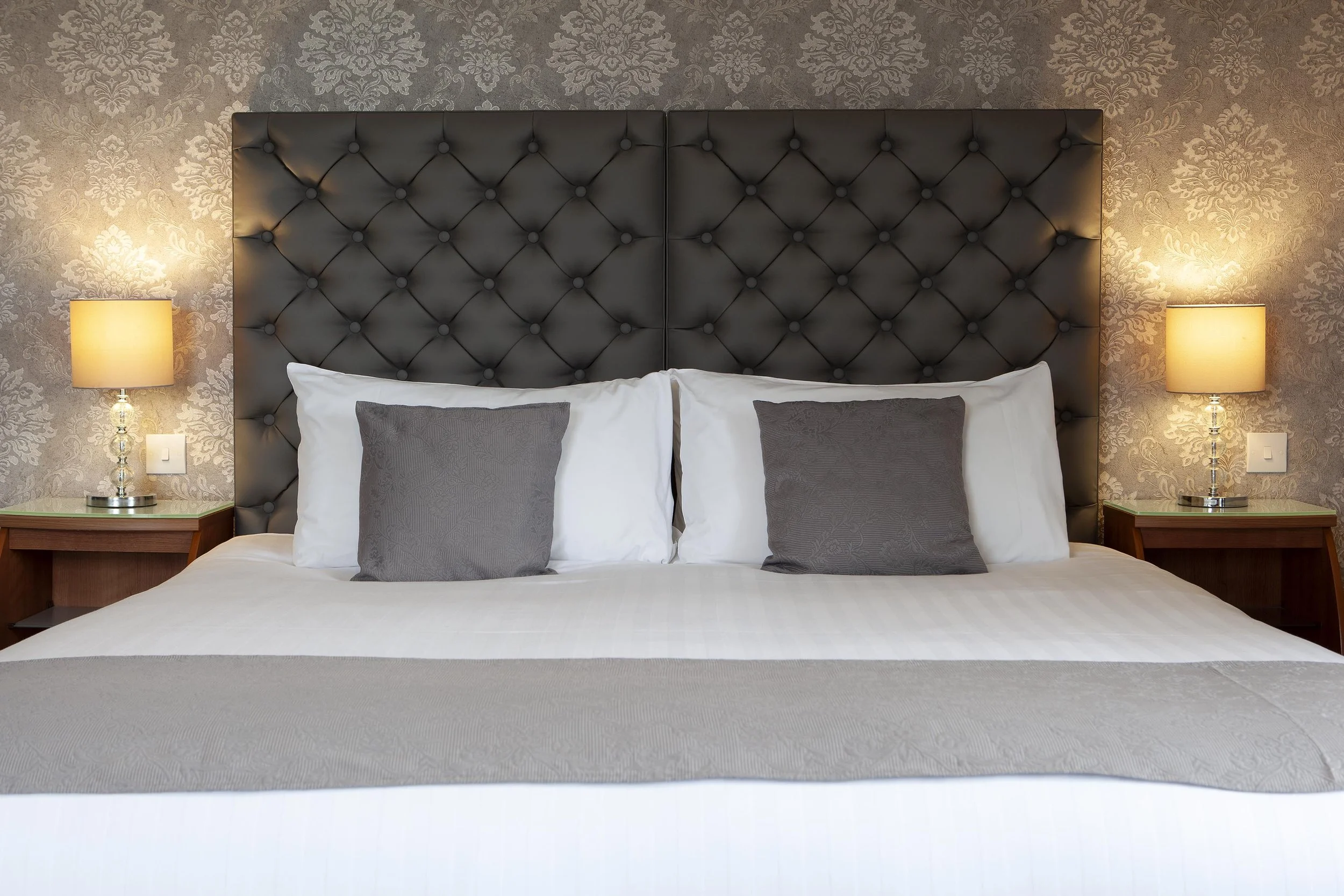 rooms-premium-double-room-21-03.jpg
