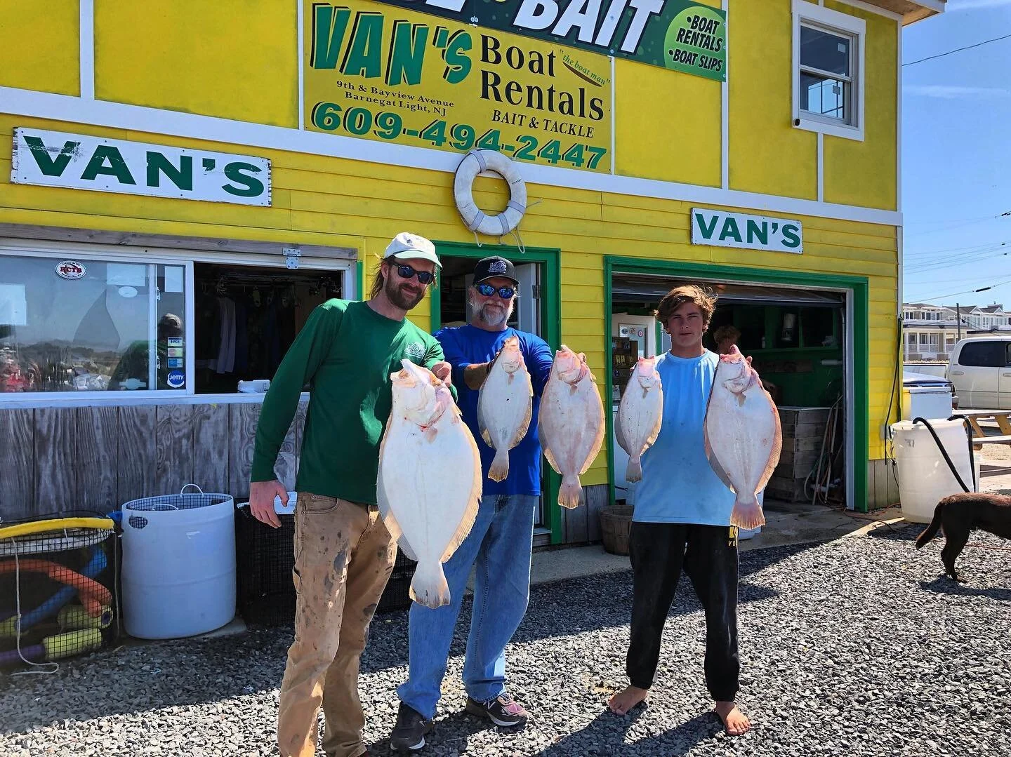 VANS BOATS BAIT BARNEGAT LIGHT NJ