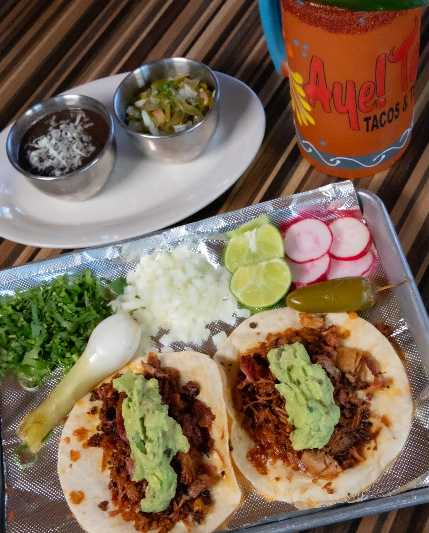 It’s always a good time here at Aye Toro. 🤠 Fire tacos and delicious drinks! 🔥
 #AyeToro