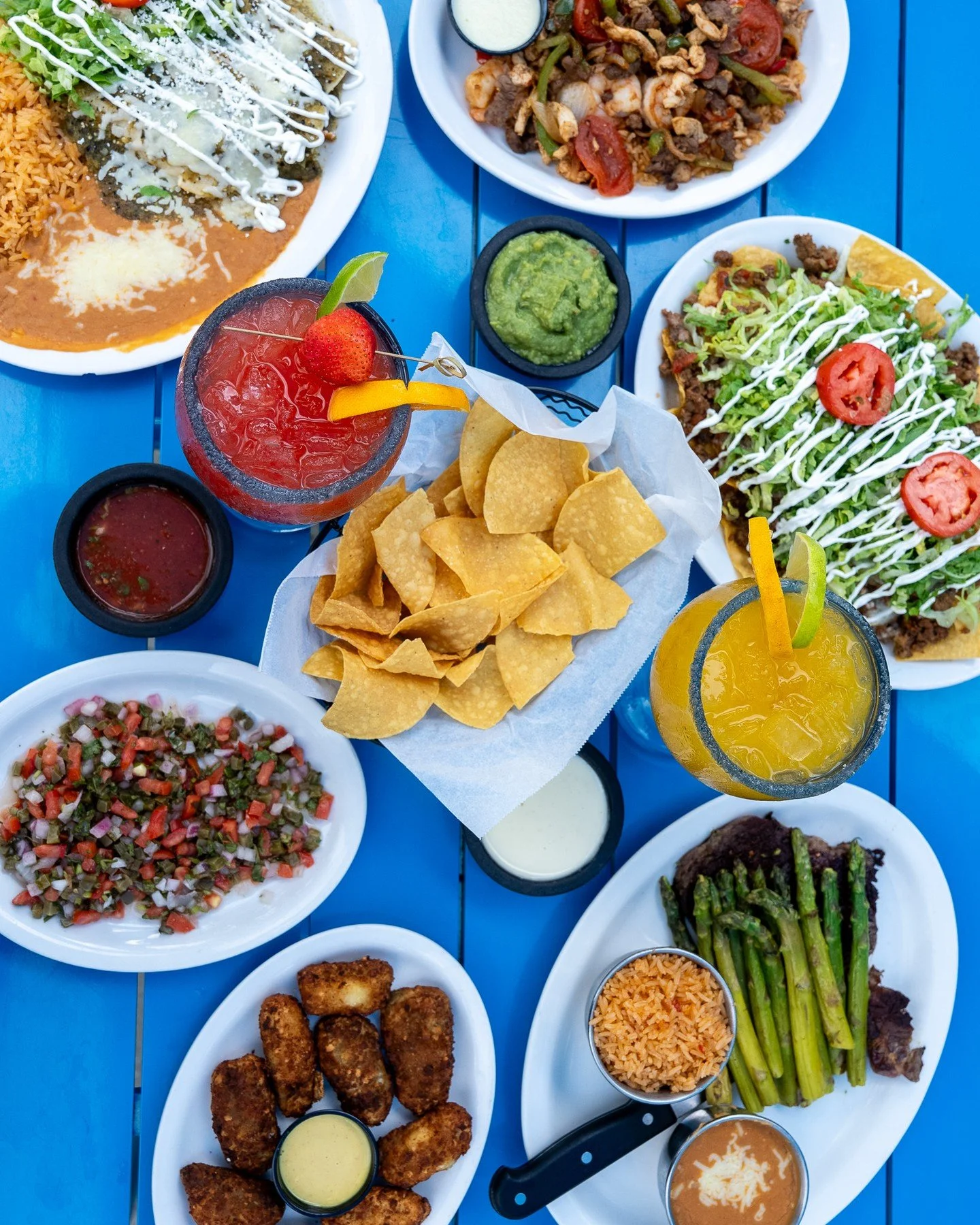 No need to ride off into the sunset hungry🌇, we’ve got you covered.
 #AyeToro
