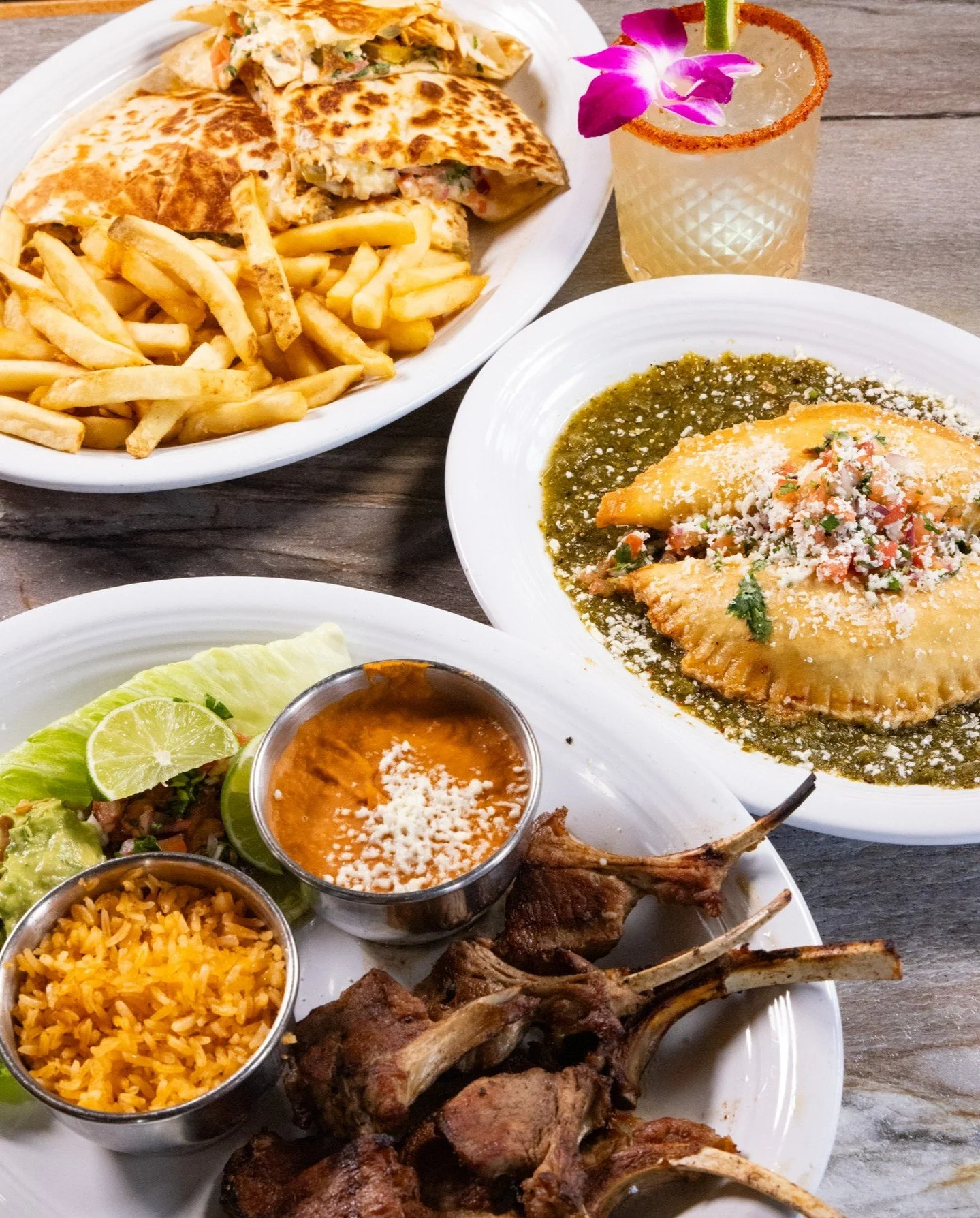 Fresh off the grill and to your cravings! 🔥