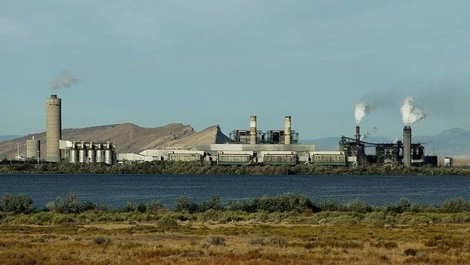 APS offering $144M to APS's plan for closing coal plants could be a gamechanger, analysts say, but who will pay?