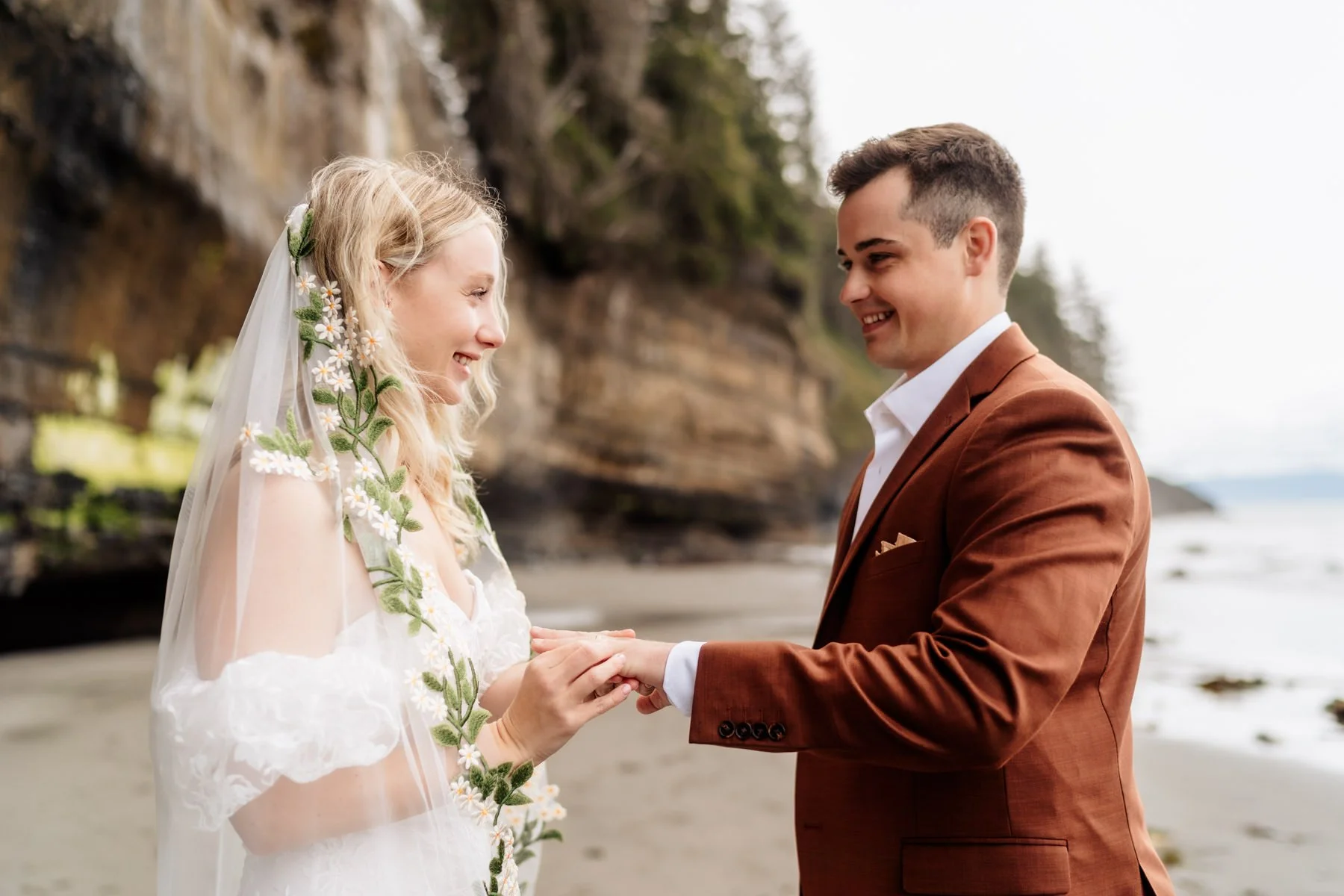 Victoria elopement Mystic Beach Sooke BC - 40.jpg