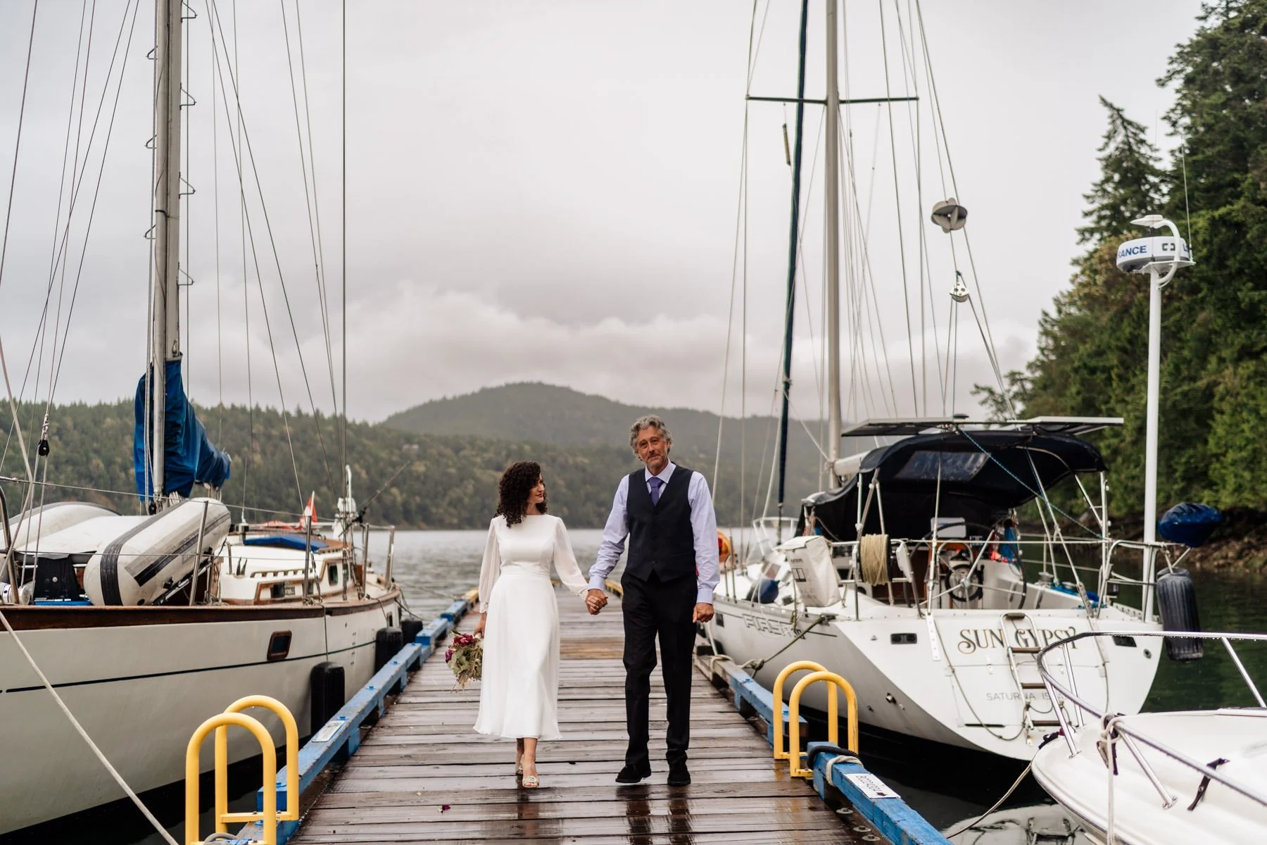 saturna island wedding gulf island micro wedding - 63.jpg