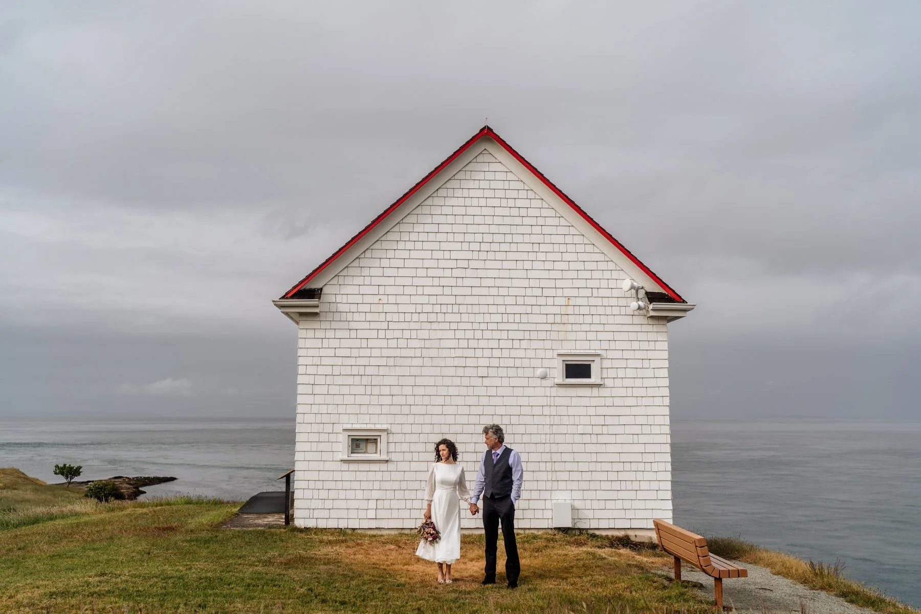 saturna island wedding gulf island micro wedding - 109.jpg