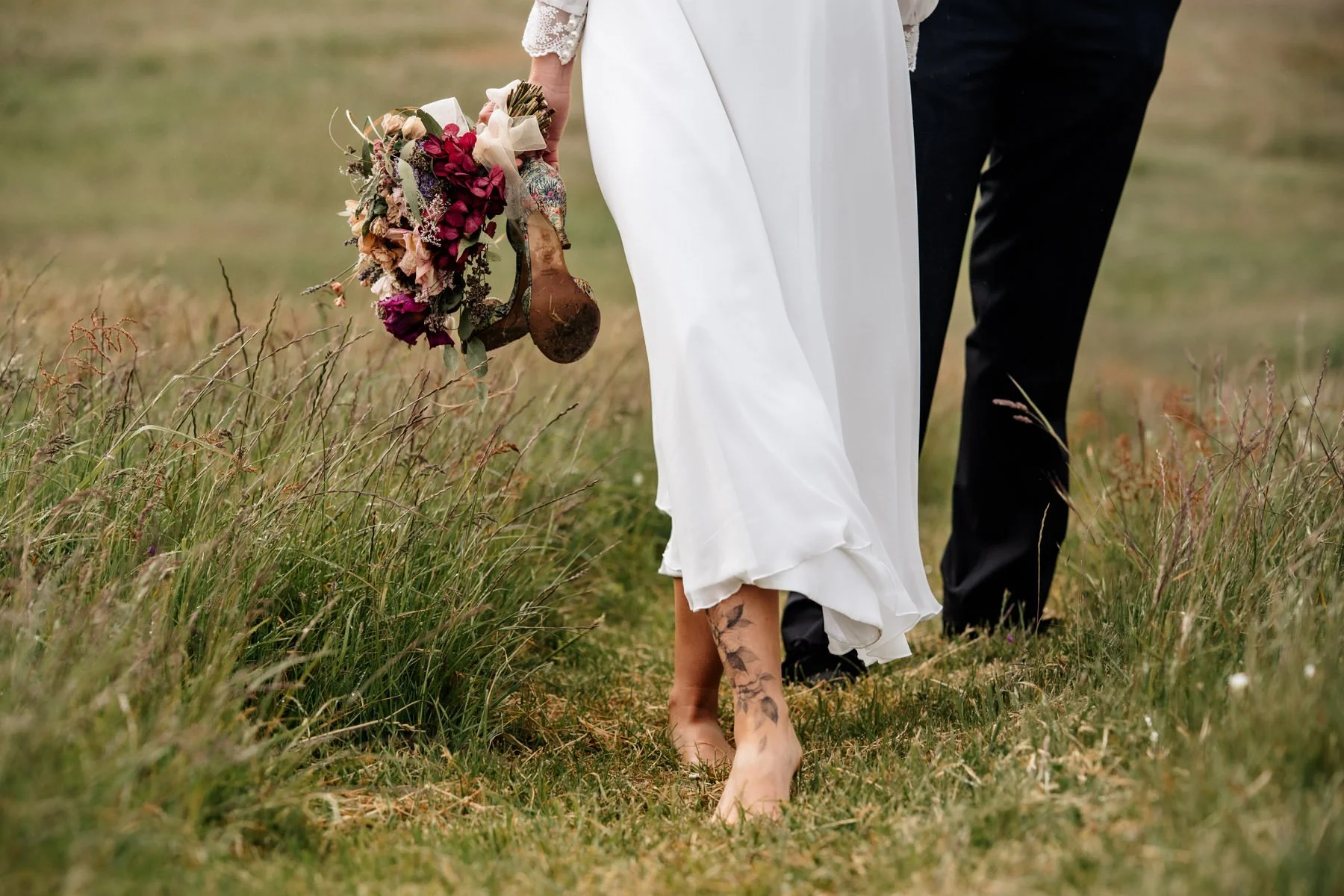 saturna island wedding gulf island micro wedding - 133.jpg