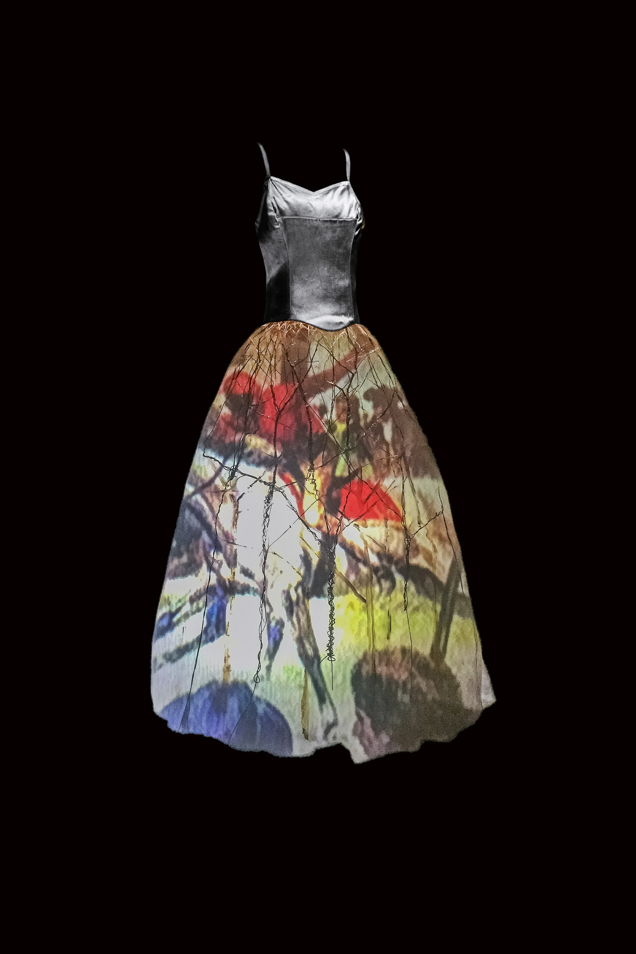 TODD MURPHY
Untitled (Jockey Dress II) , 2015 Ed. 1/2
UV Print on Double-sided Plexi
70 x 50 in
Edition 2/2 