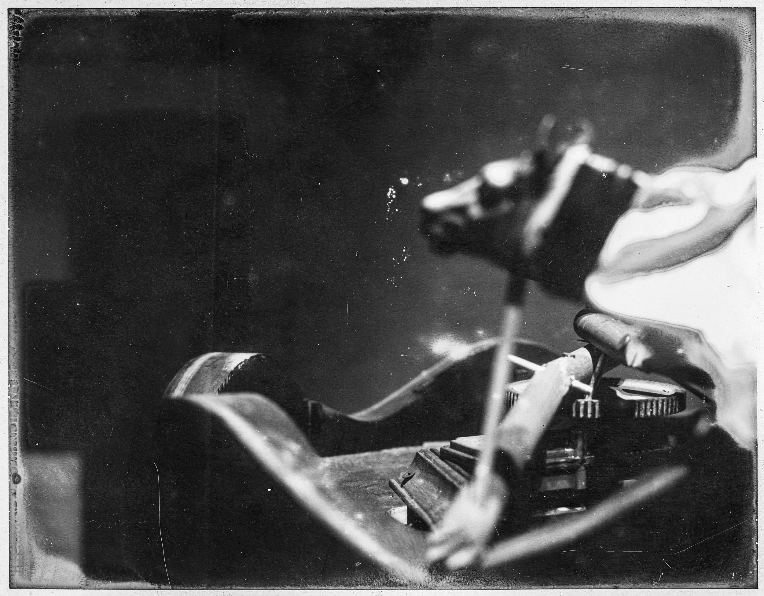 TODD MURPHY
Studies of Motion Series 7 , 1997 Ed. 1/2
SILVER GELATIN PRINT
8 x 10 in. (20.3 x 25.4 cm)