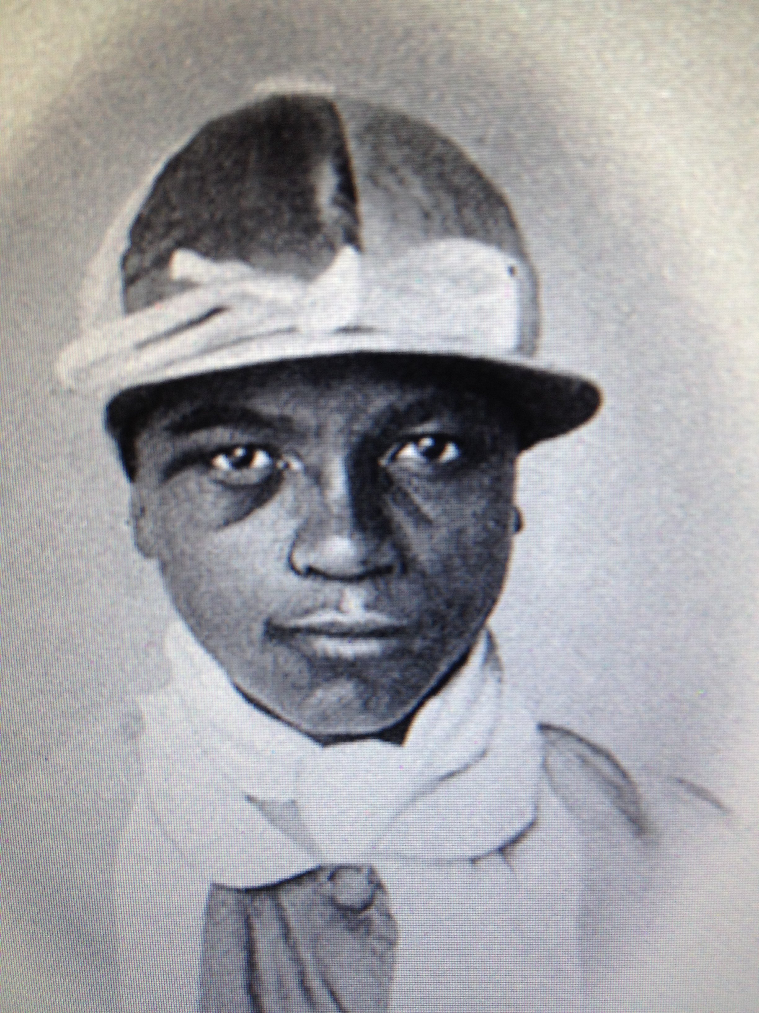 Todd Murphy Jockey  Research material
Archives in Snow hill 2012-2019
works in progress to the final, sketches, prints from computer screenshots, books, research notes