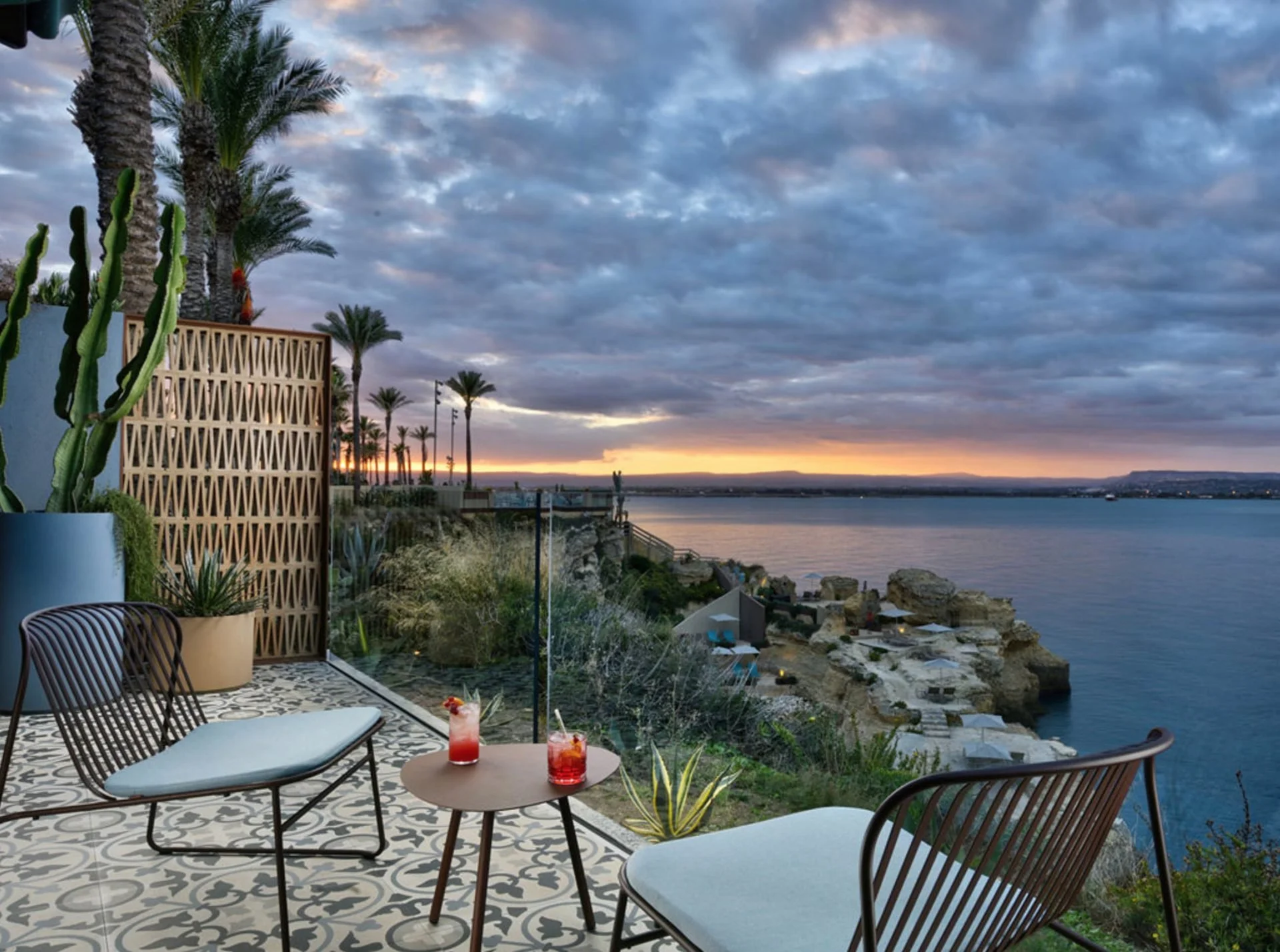 Minareto Resort Sicily King Bed room