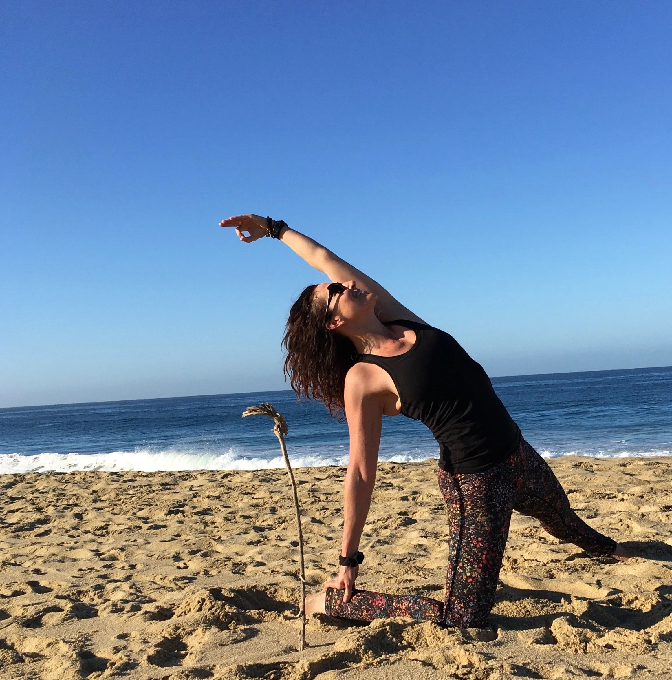 Monika_Kaufman_Yoga_beach_carmel_Vinyasa.jpeg