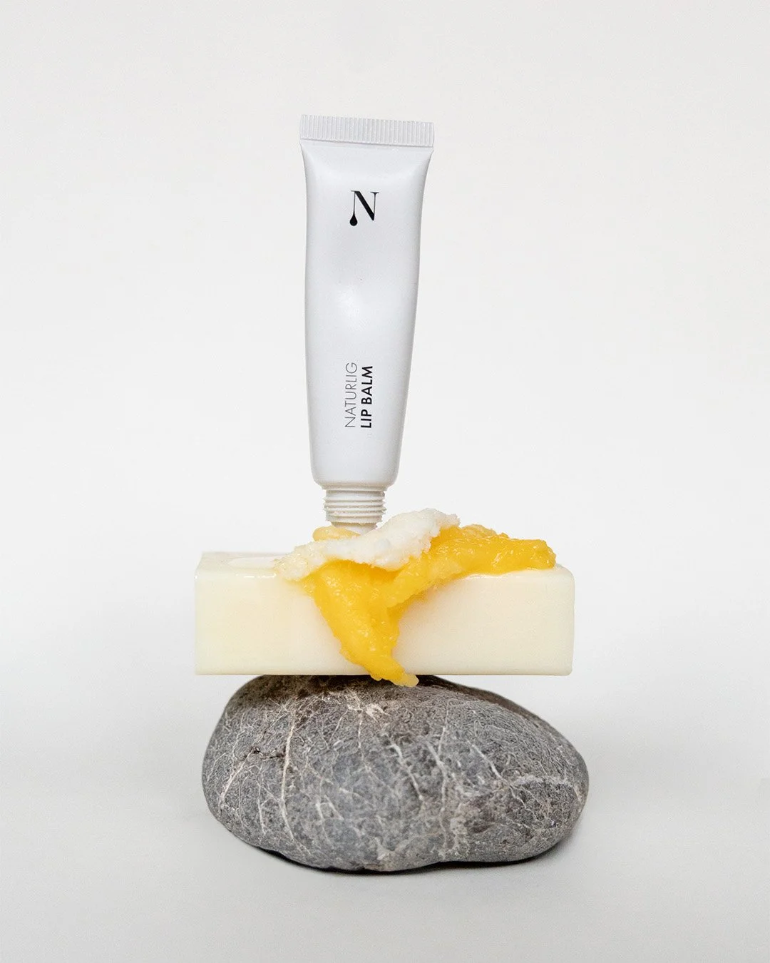 lipbalm1350.jpg