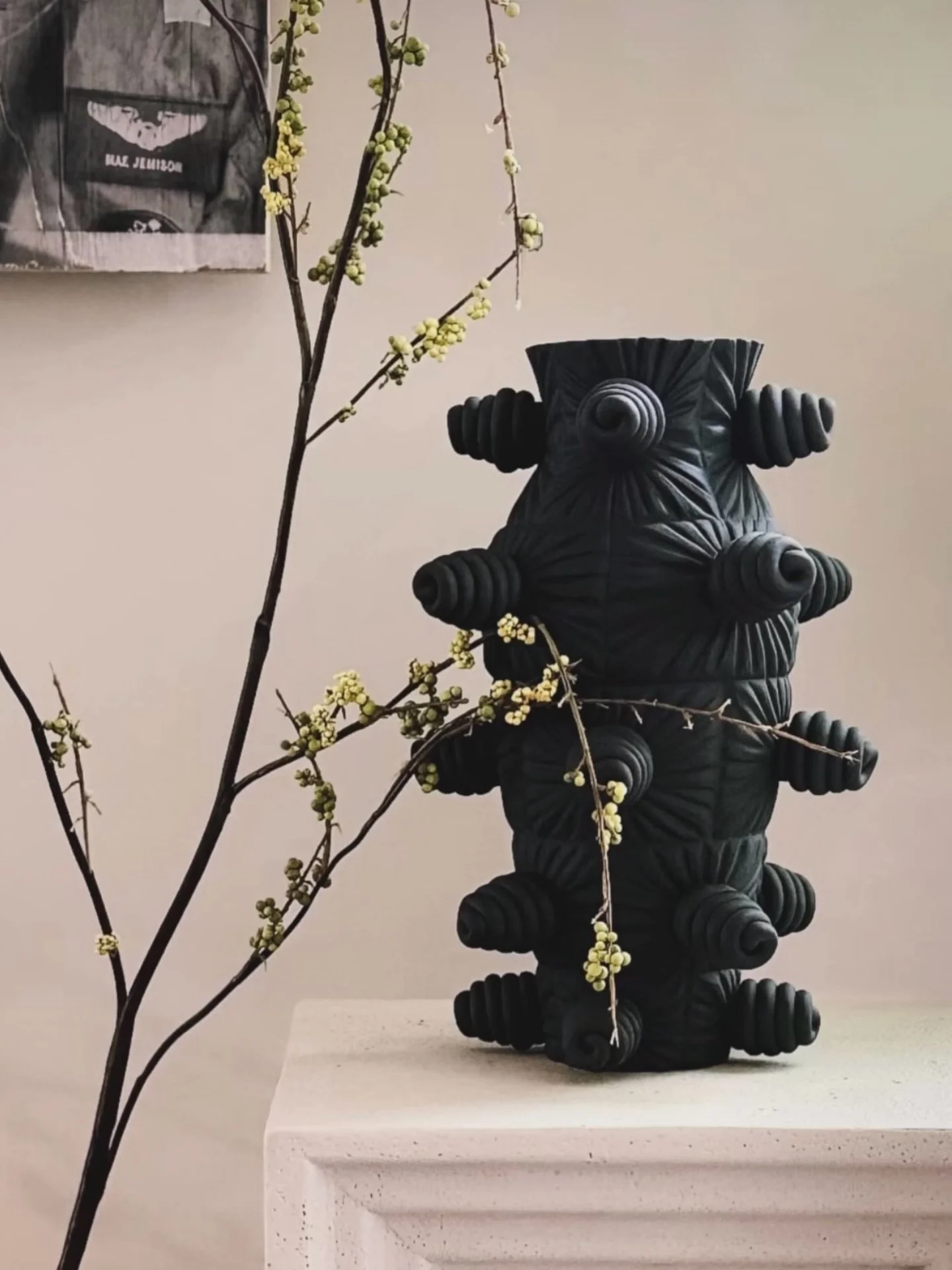 This custom vase I made inspired a pre-order I&rsquo;m dropping tomorrow. Waitlist squad already knows what&rsquo;s up. (Unless you haven&rsquo;t checked your email yet.. tsk tsk)

Comment &ldquo;Join&rdquo; and I&rsquo;ll send you an email with the 