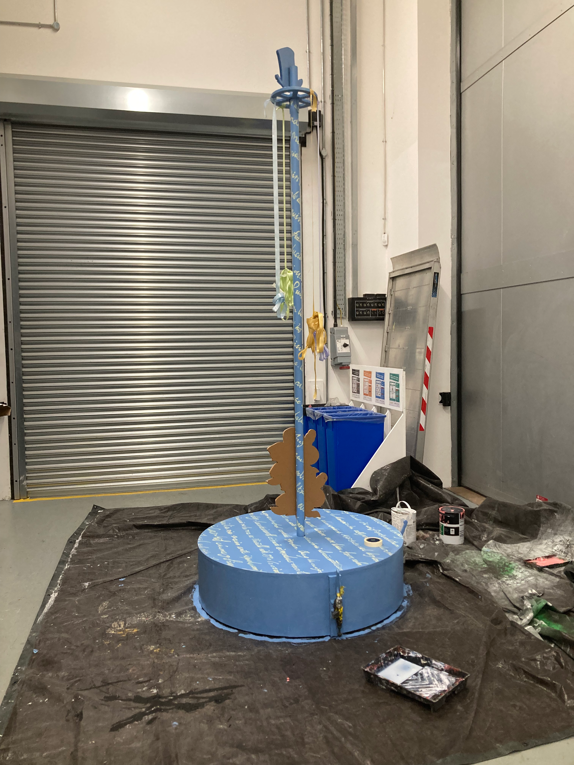 Scenic, hand-writing effect