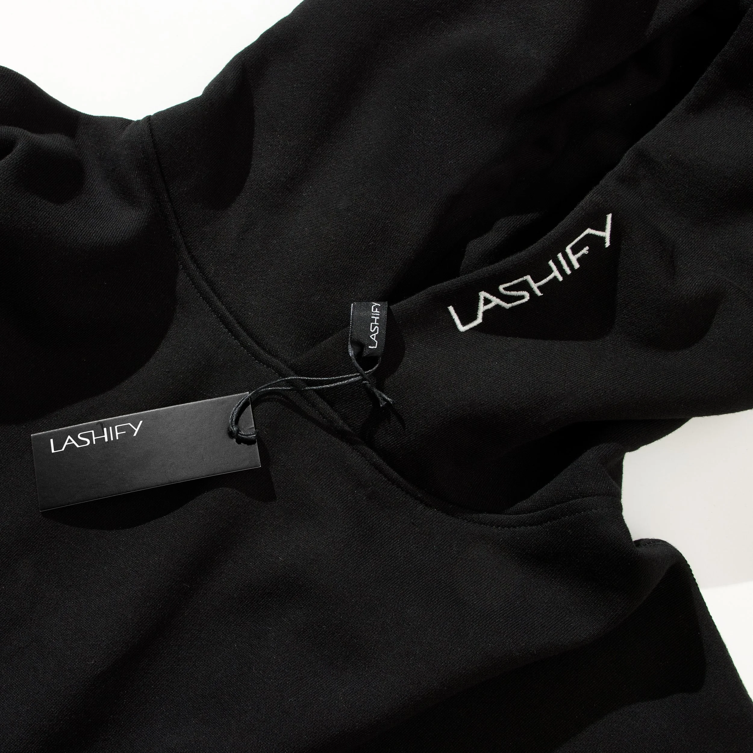 SweatShirt-Detail-42360.jpg