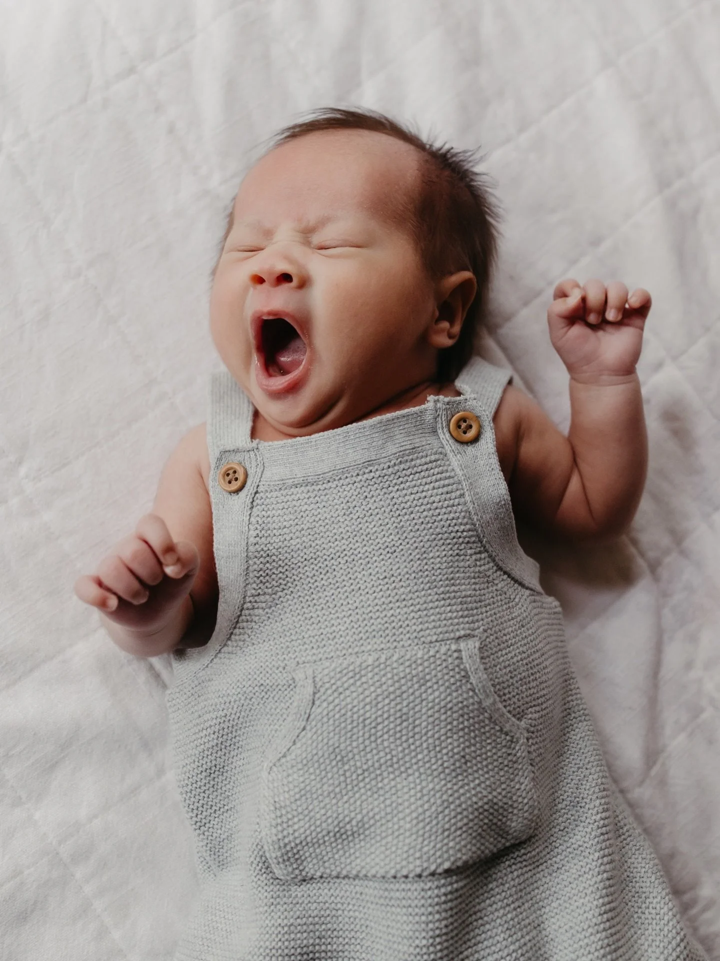 Goodnight, 2025! 
Wishing you all a safe NYE and a happy new year! Are you the type to stay up until midnight or are you like me and celebrating East Coast time?! 

Excited for what&rsquo;s to come in 2026 for my business!! It&rsquo;s finally the yea